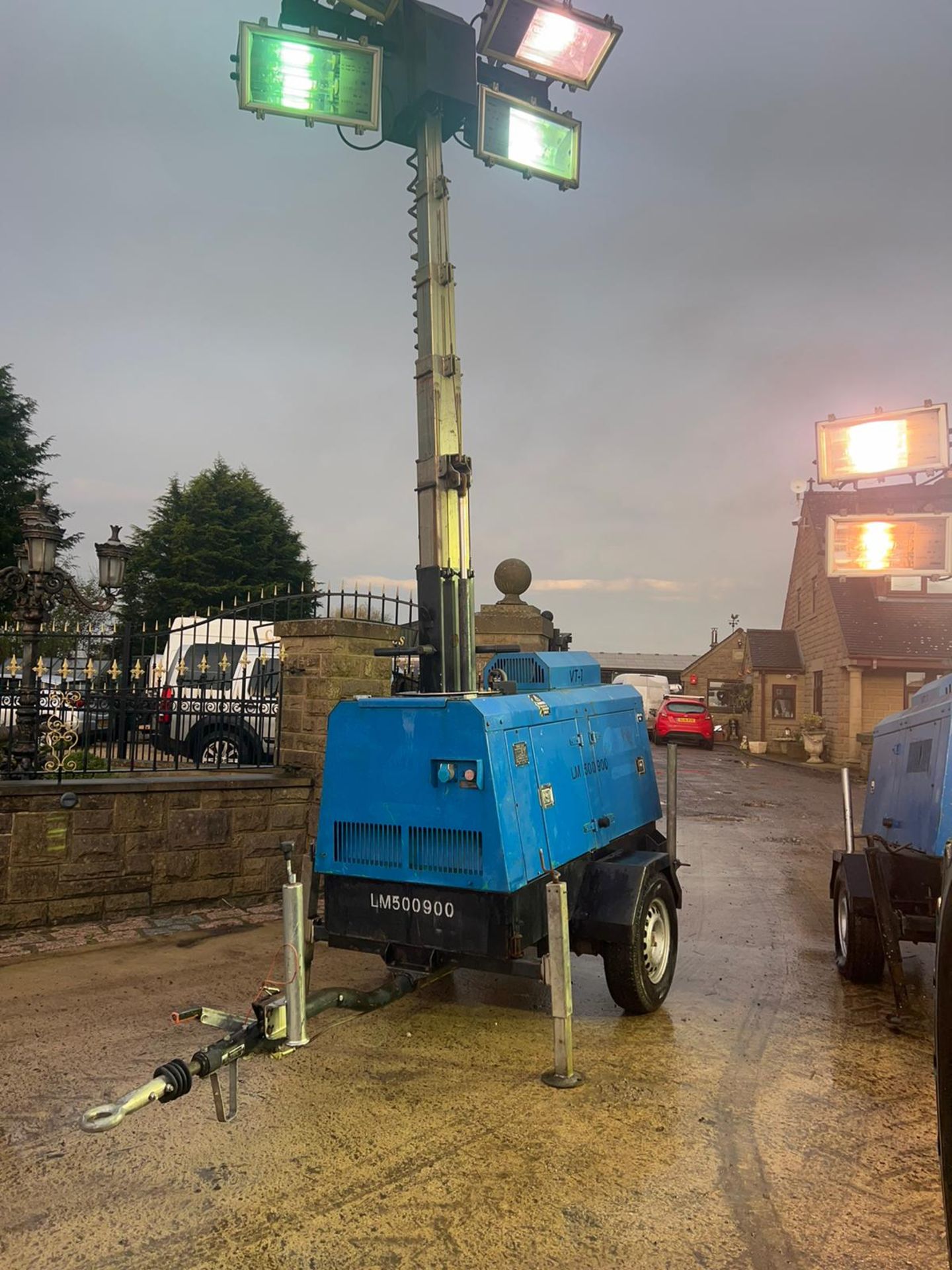 VT1 Super Light Lighting Tower With Built In 10KvA 240v Generator *PLUS VAT*