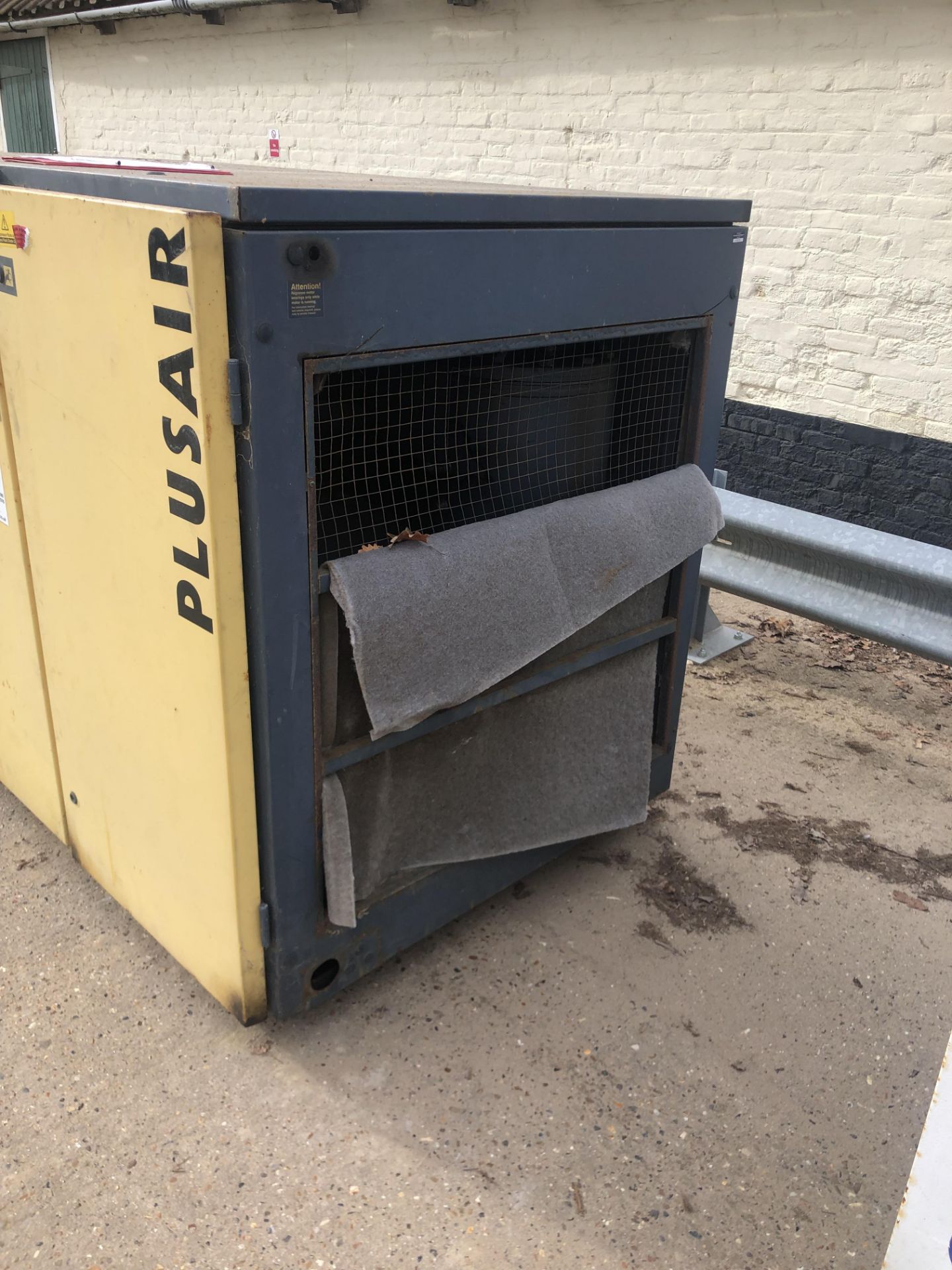 HPC plusair, model: CS121 serial number: 1211147 47446hr on, 20454 hr run, 75kw 3 phase, Removed due - Image 5 of 5