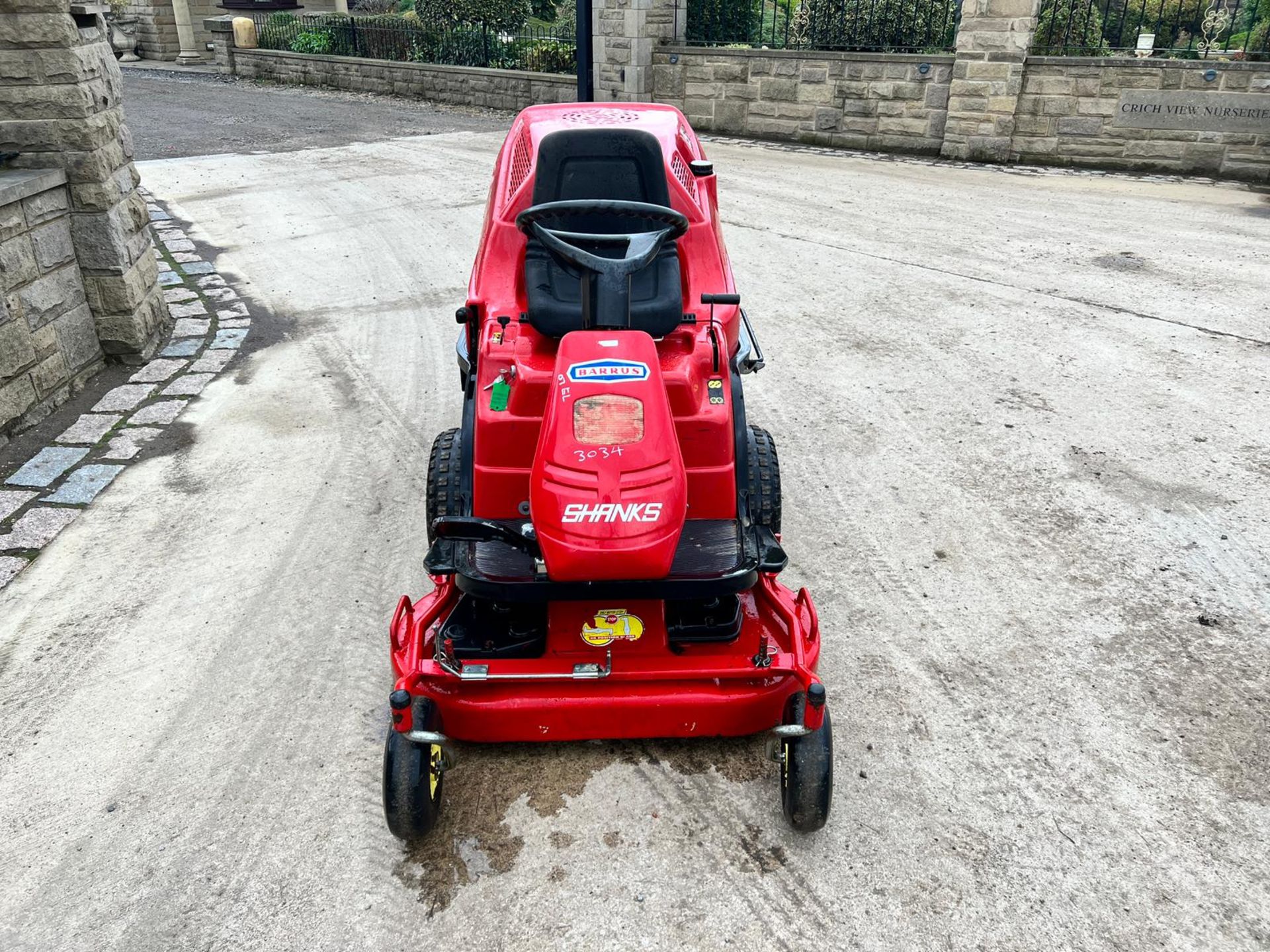 Barrus Shanks TG155T 4W Direct Collect Outfront Ride On Mower *PLUS VAT* - Image 5 of 17