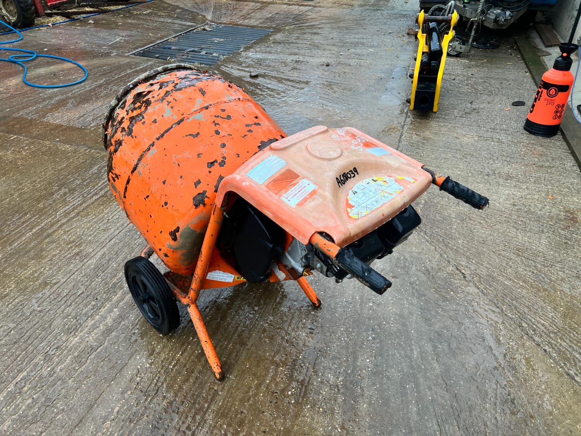 Belle Minimix 150 Petrol Cement Mixer *PLUS VAT* - Image 11 of 11