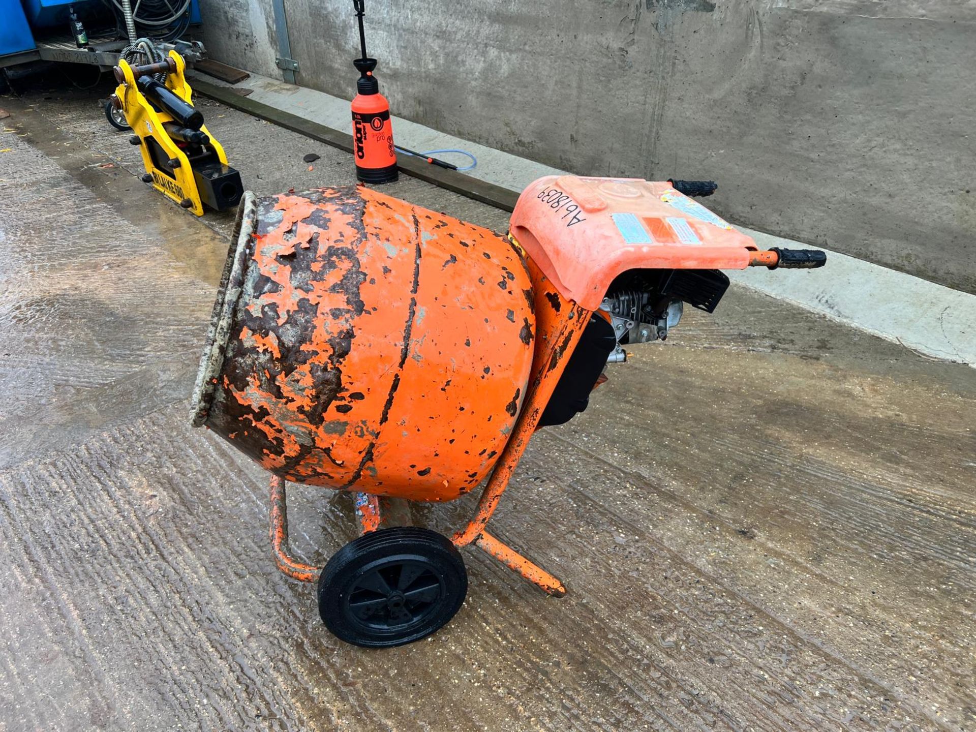 Belle Minimix 150 Petrol Cement Mixer *PLUS VAT* - Image 7 of 11