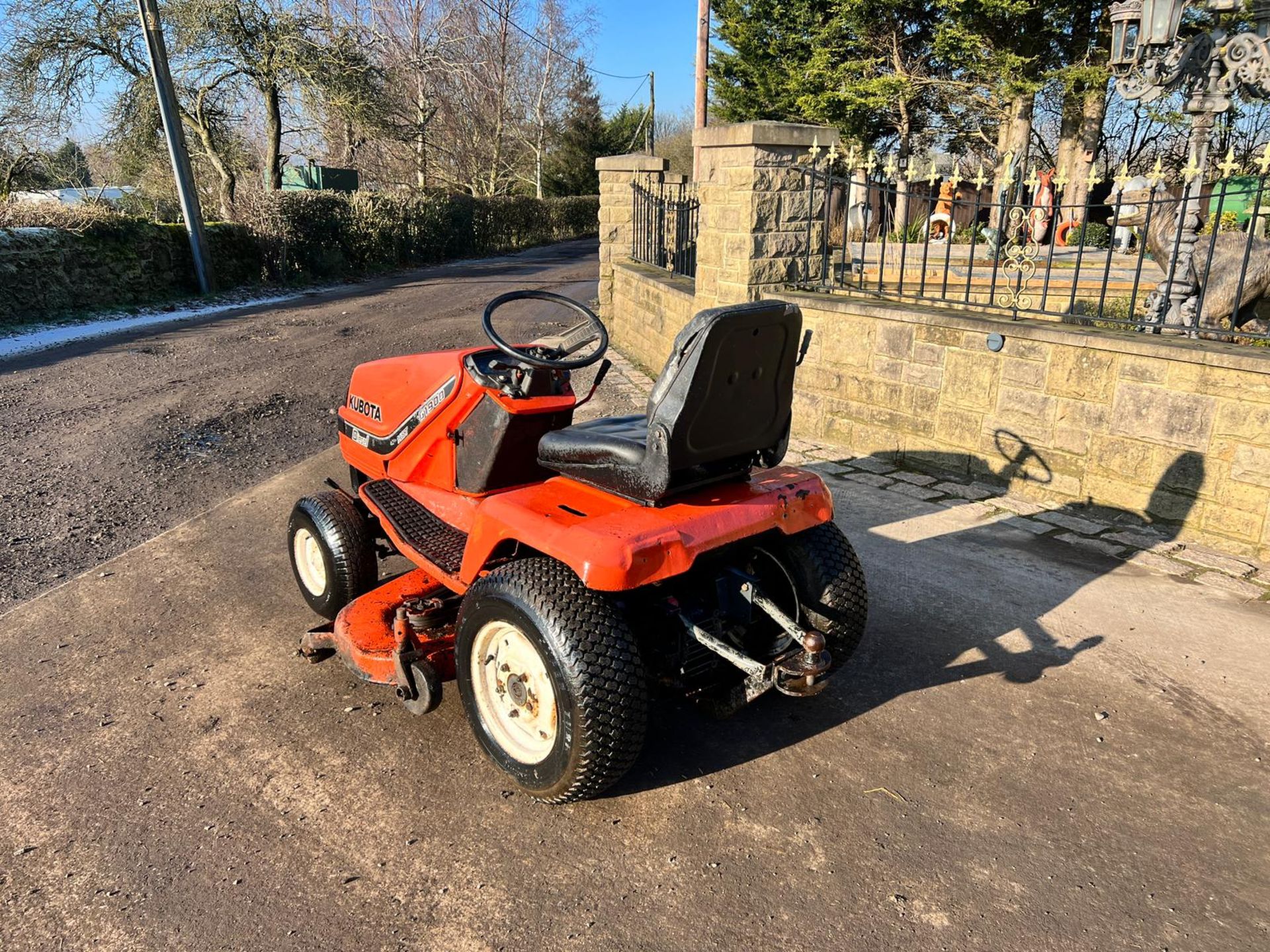 Kubota G1900S 4WS Diesel Ride On Mower *NO VAT* - Image 5 of 17