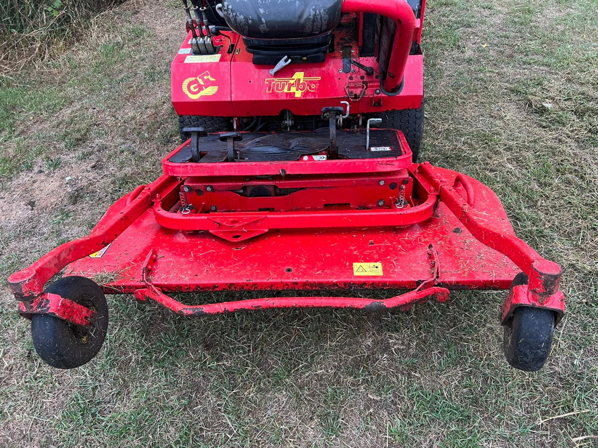 Gianni Ferrari 35HP 4WD Diesel High Tip Mower *PLUS VAT* - Image 8 of 13