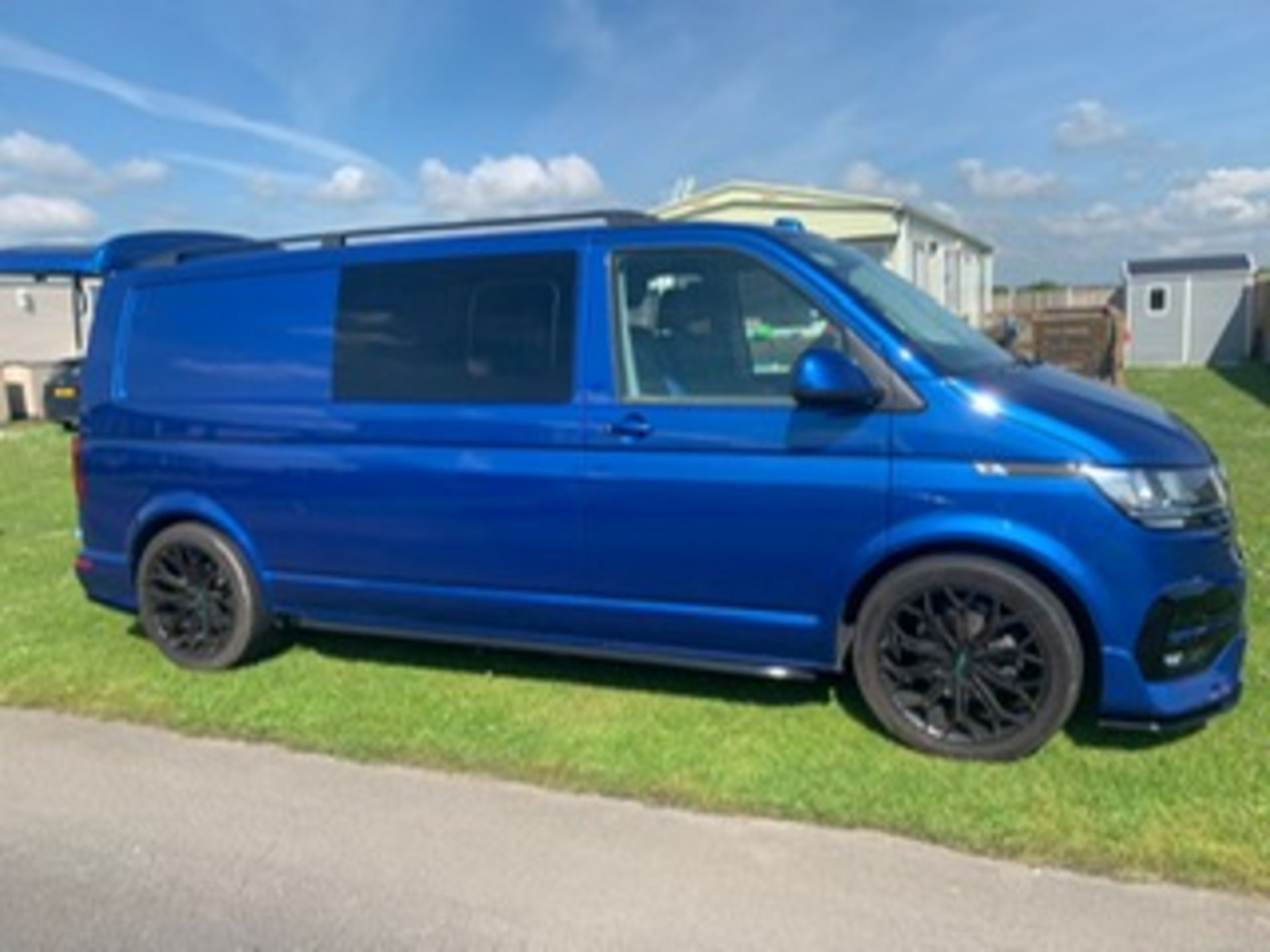 Ravenna Blue Metallic VOLKSWAGEN TRANSPORTER T30 H-LINE TDI S-A DSG, 150, Euro 6 *PLUS VAT*