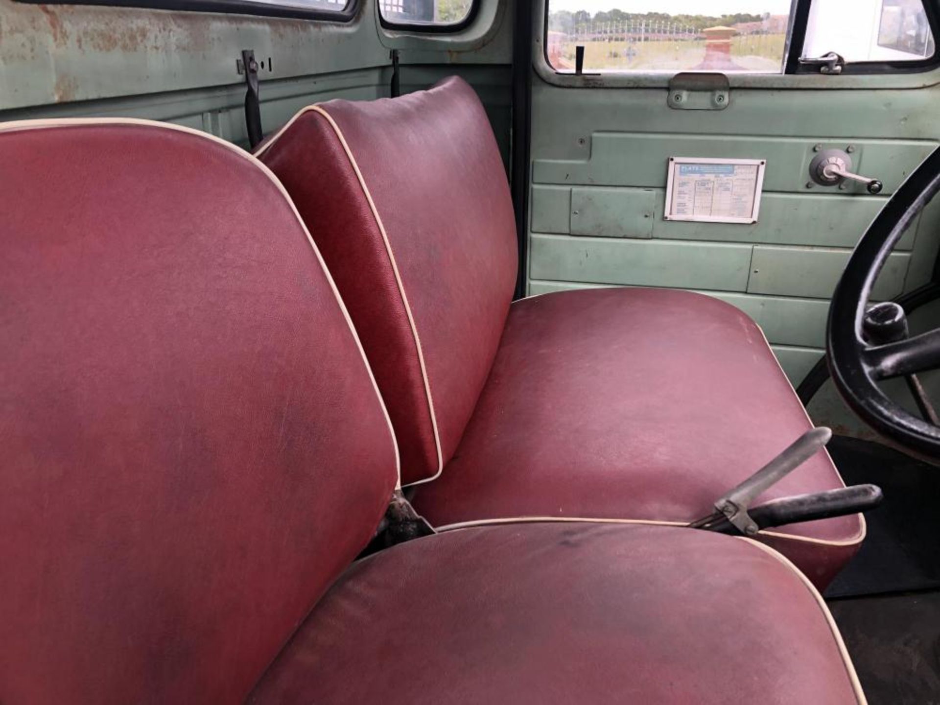 1970 BEDFORD J 4 TRUCK, ORIGINAL HORSON BODY, 14,000 MILES *NO VAT* - Image 16 of 20