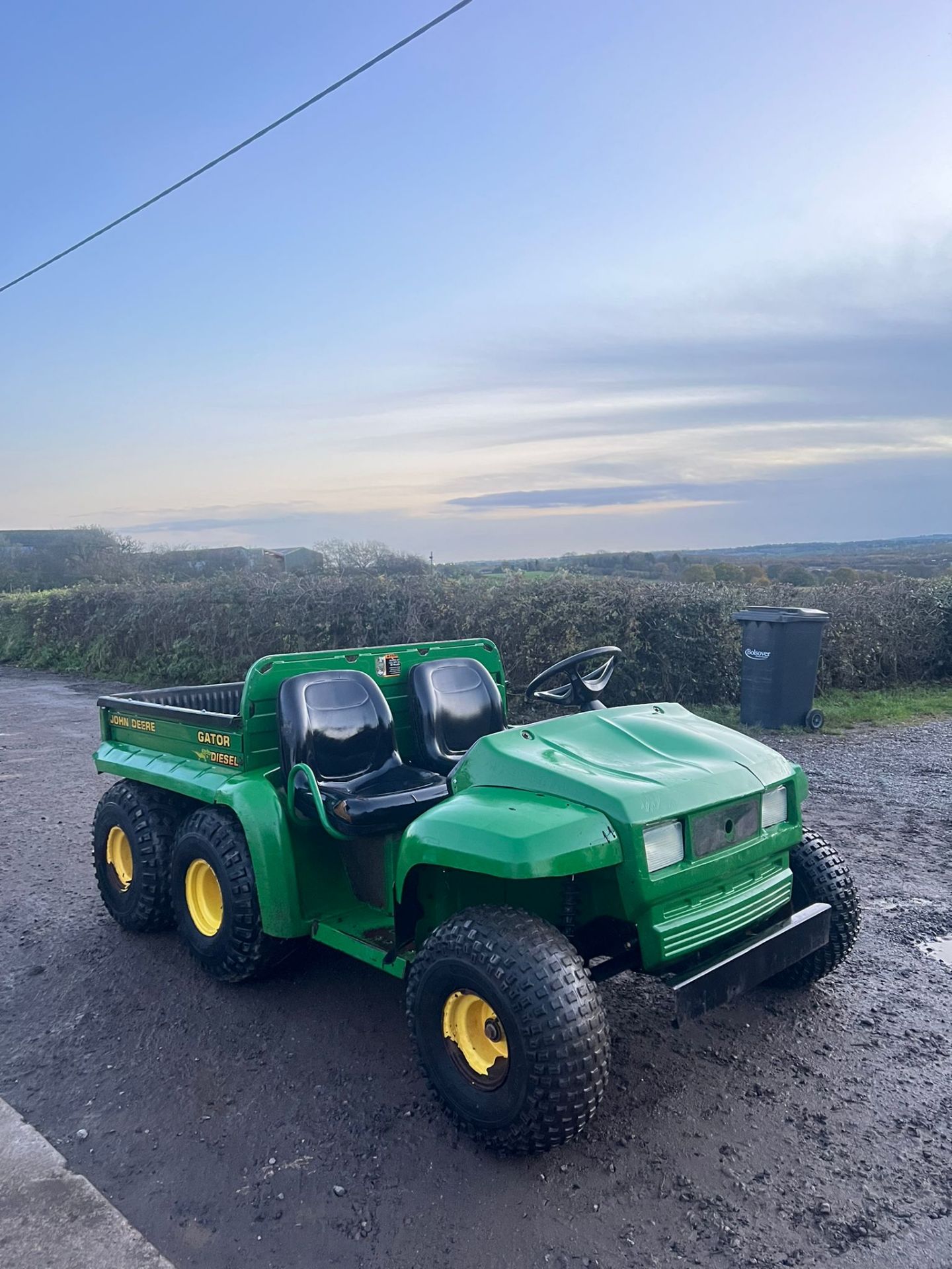 JOHN DEERE 6x4 GATOR - YANMAR DIESEL ENGINE *PLUS VAT* - Image 2 of 6