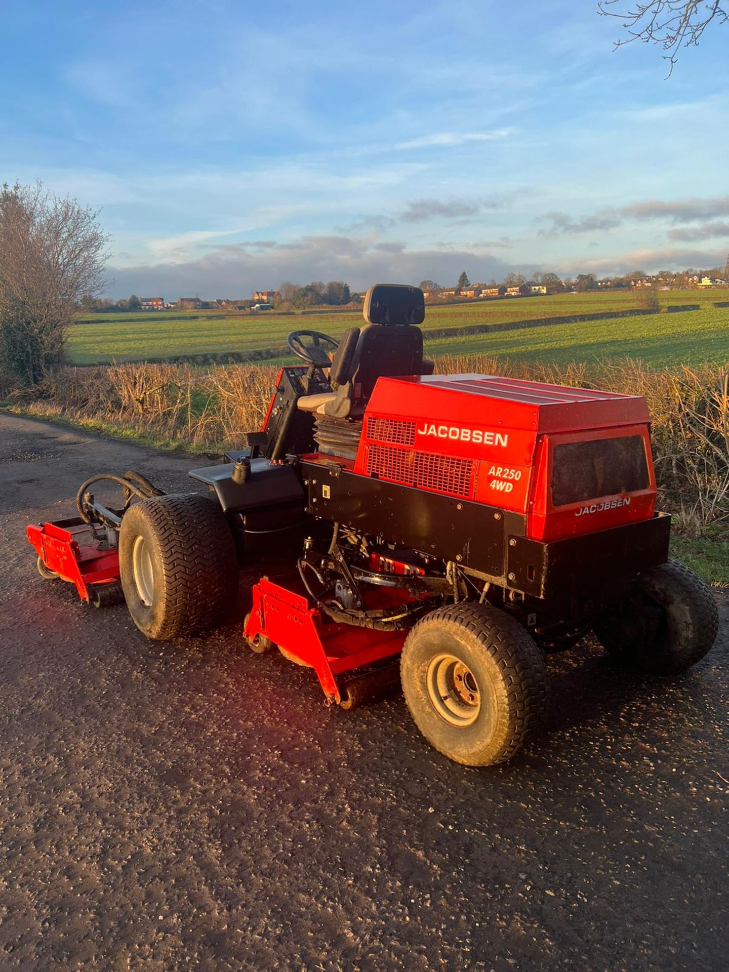 JACOBSON AR250 RIDE ON LAWN MOWER *PLUS VAT* - Image 3 of 6