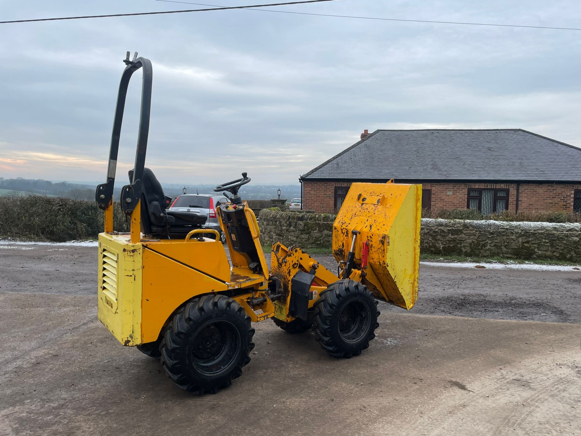 2010 Thwaites MACH201 4WD 1 Tonne High Tip Dumper *PLUS VAT* - Image 3 of 12