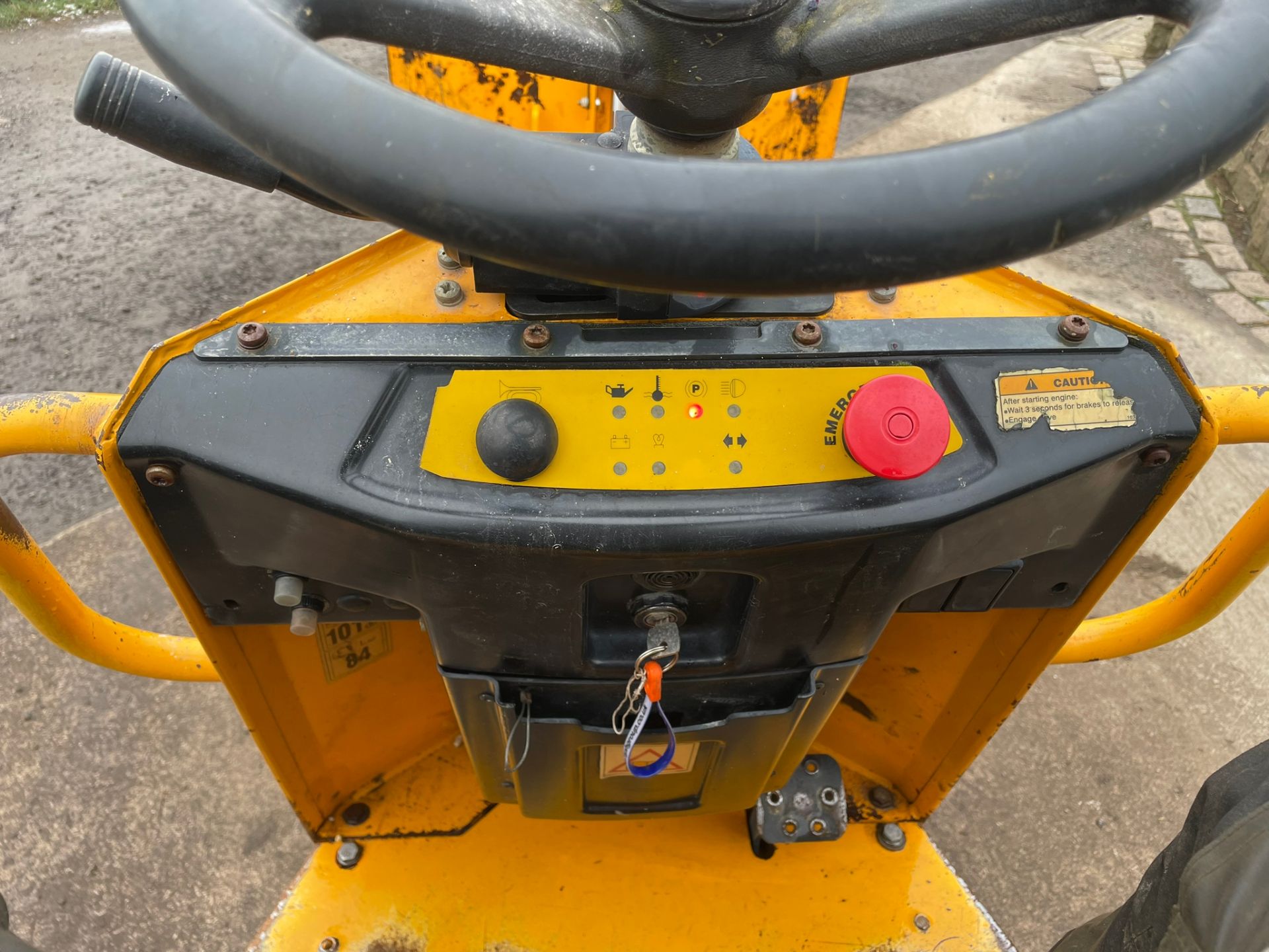 2010 Thwaites MACH201 4WD 1 Tonne High Tip Dumper *PLUS VAT* - Image 10 of 12