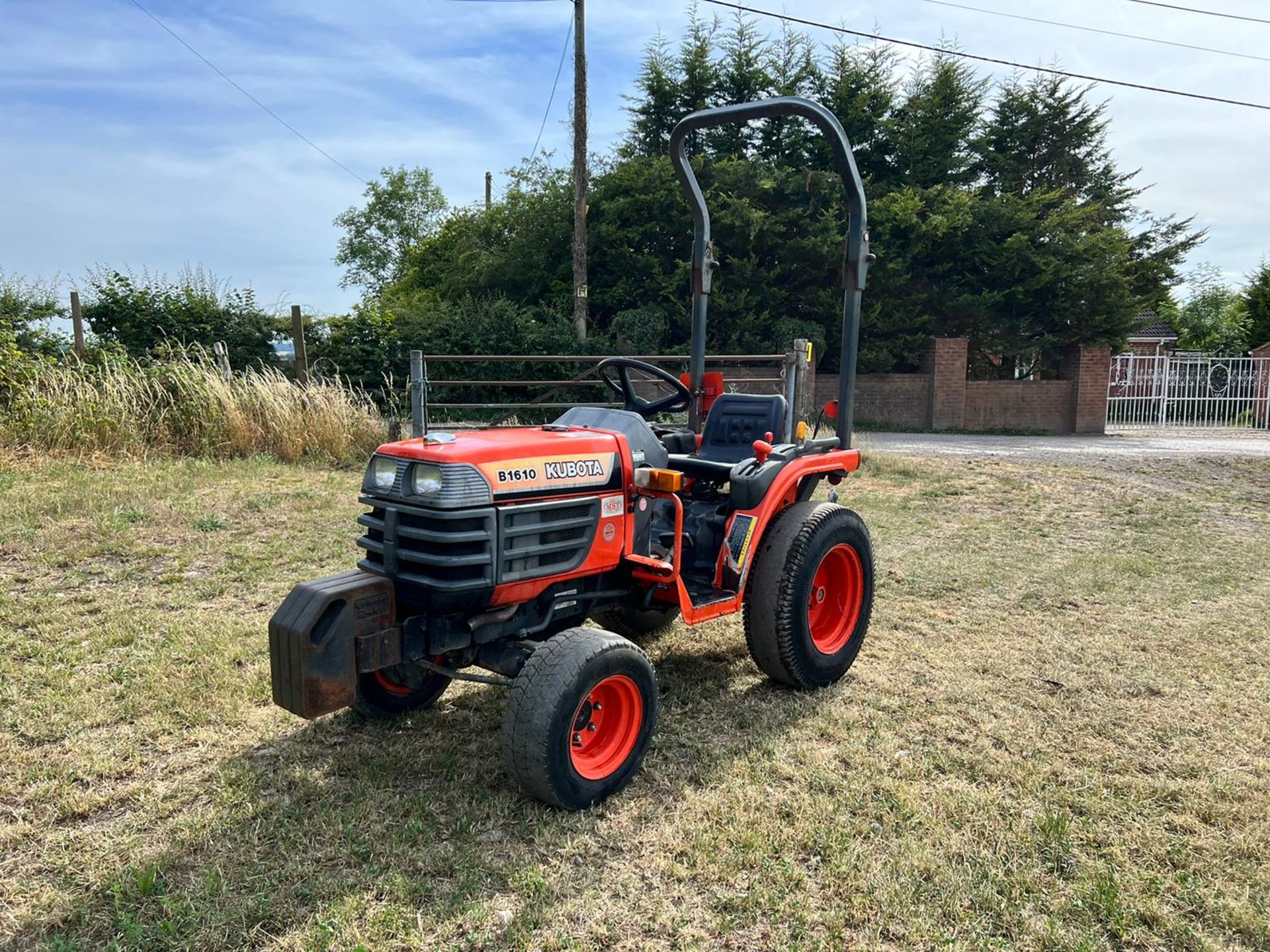 Kubota B1610 4WD Compact Tractor *PLUS VAT* - Image 2 of 20