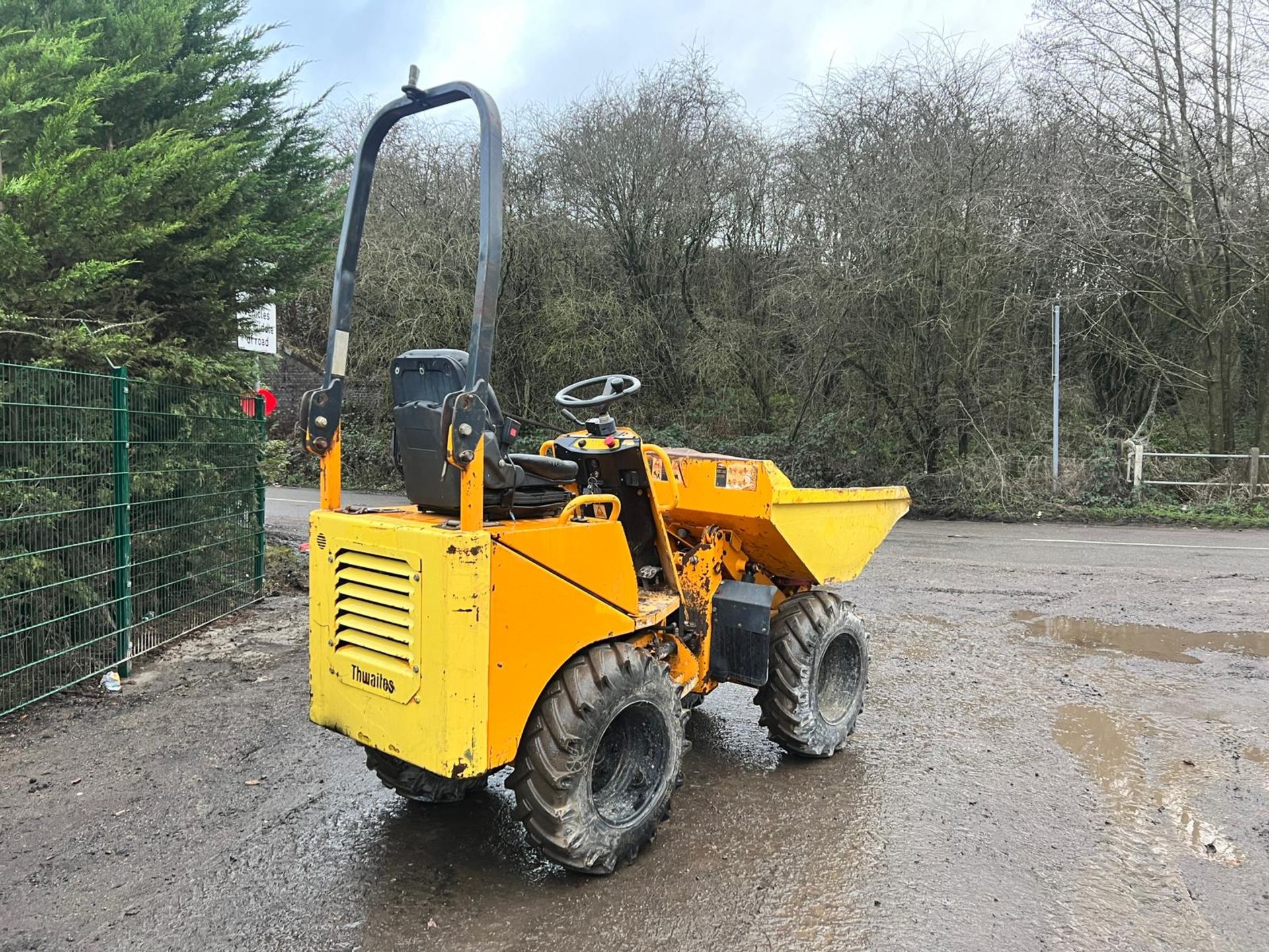 2010 Thwaites MACH201 4WD 1 Tonne High Tip Dumper *PLUS VAT* - Image 4 of 18