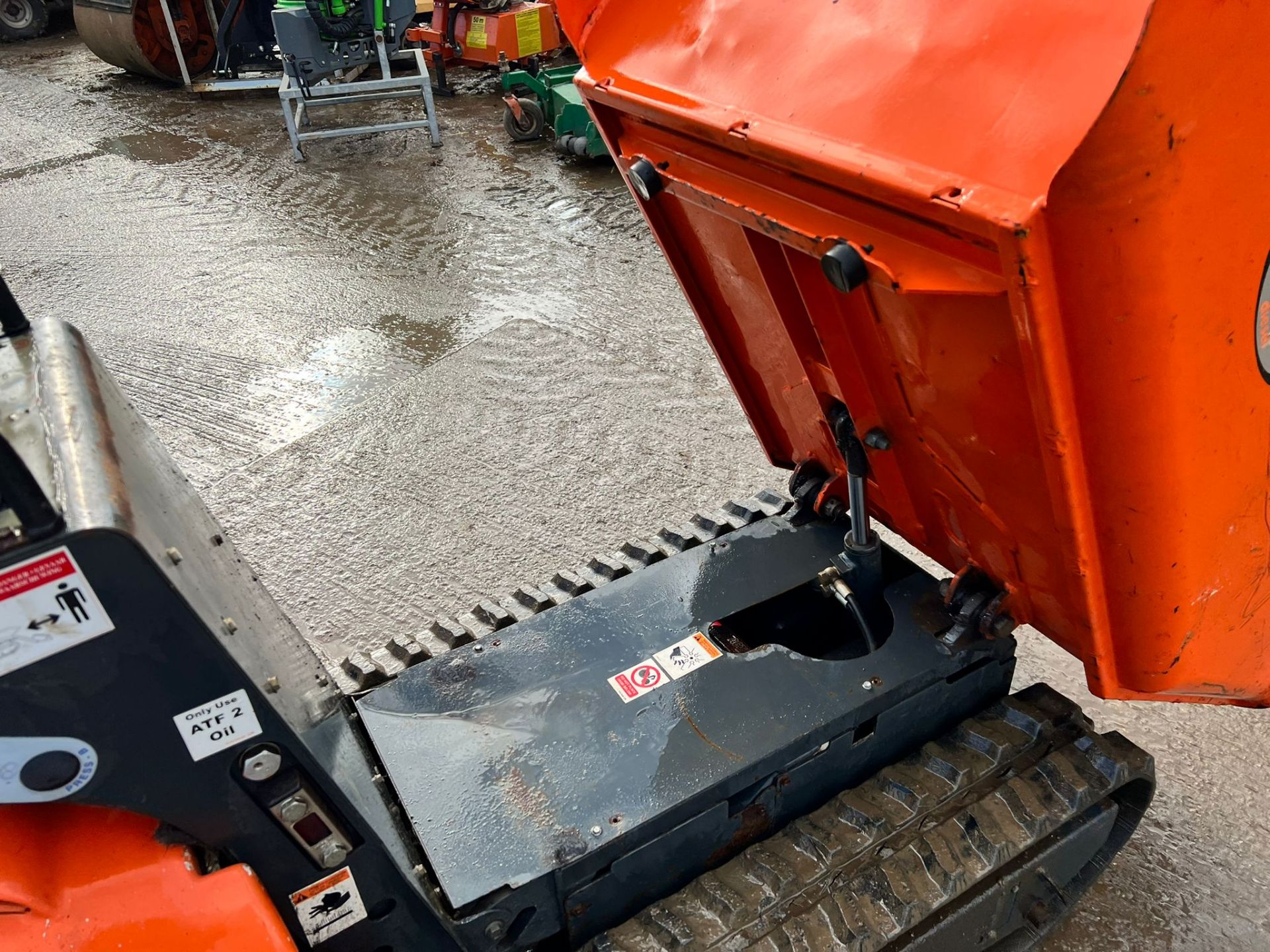 CORMIDI C10.80 DIESLE TRACKED DUMPER, RUNS DRIVES AND TIPS, YANMAR DIESEL ENGINE *PLUS VAT* - Image 6 of 7