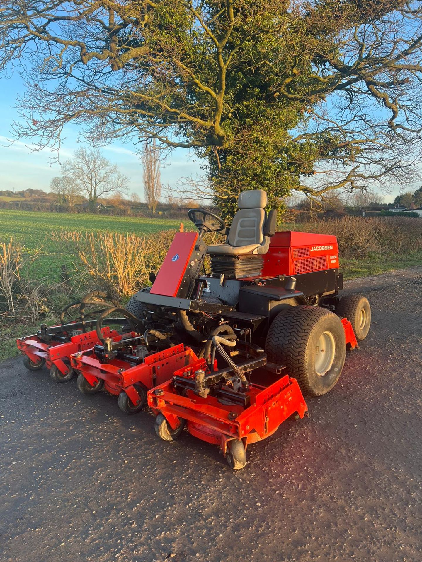 JACOBSON AR250 RIDE ON LAWN MOWER *PLUS VAT*