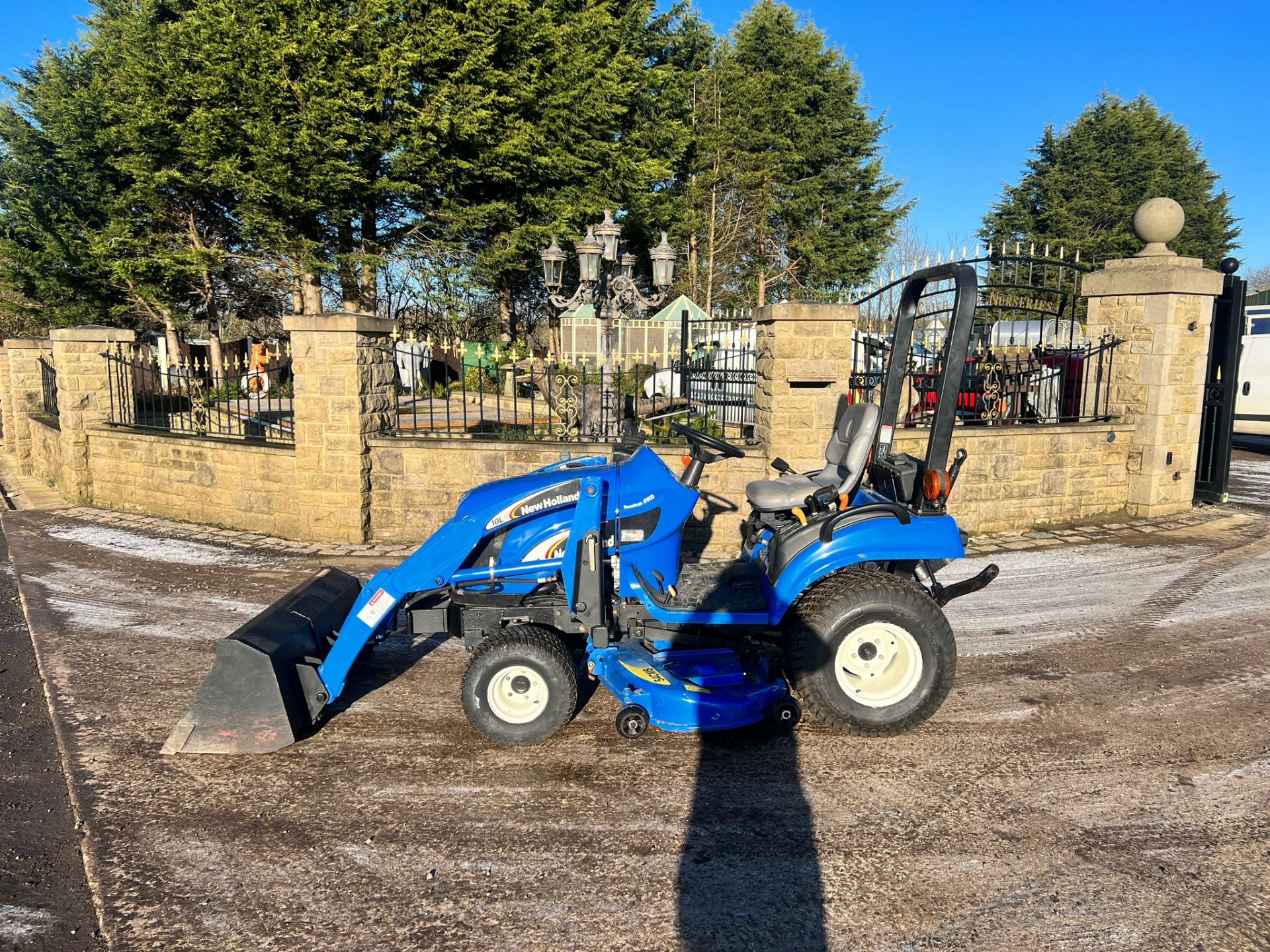 15 HRS FROM NEW ! New Holland Boomer TZ25DA 25HP 4WD Compact Tractor With 54” Underslung *PLUS VAT* - Image 7 of 24