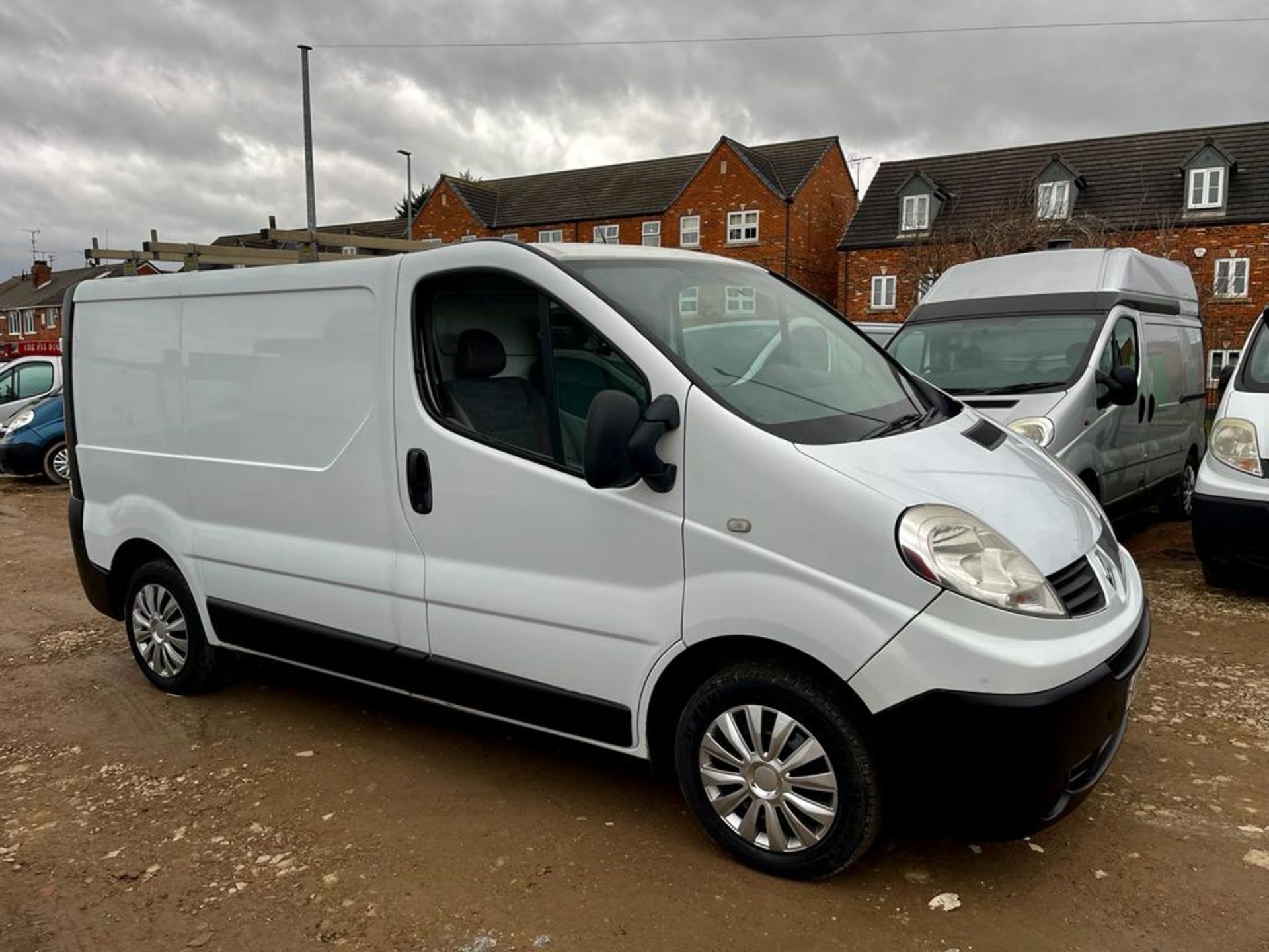 2011/61 RENAULT TRAFIC SL27 FREEWAY DCI90 WHITE PANEL VAN *NO VAT* - Image 2 of 11