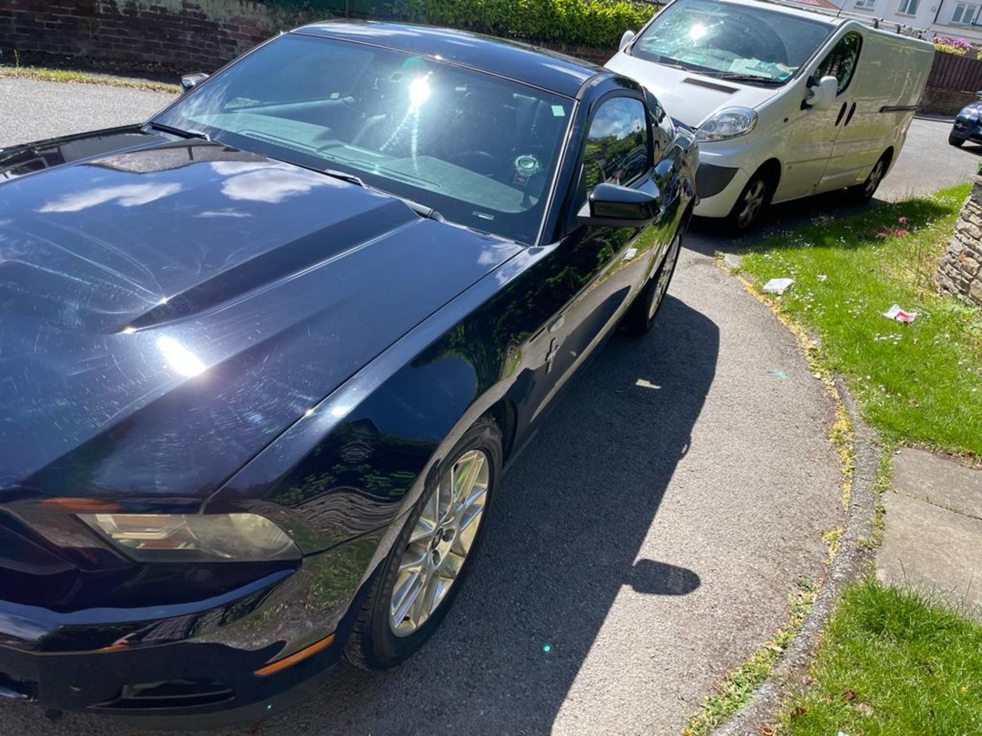 LIMITED EDITION 2011 FORD MUSTANG JET BLACK, 3.7L V6 ENGINE, IMPORT MODEL *NO VAT* - Image 3 of 20