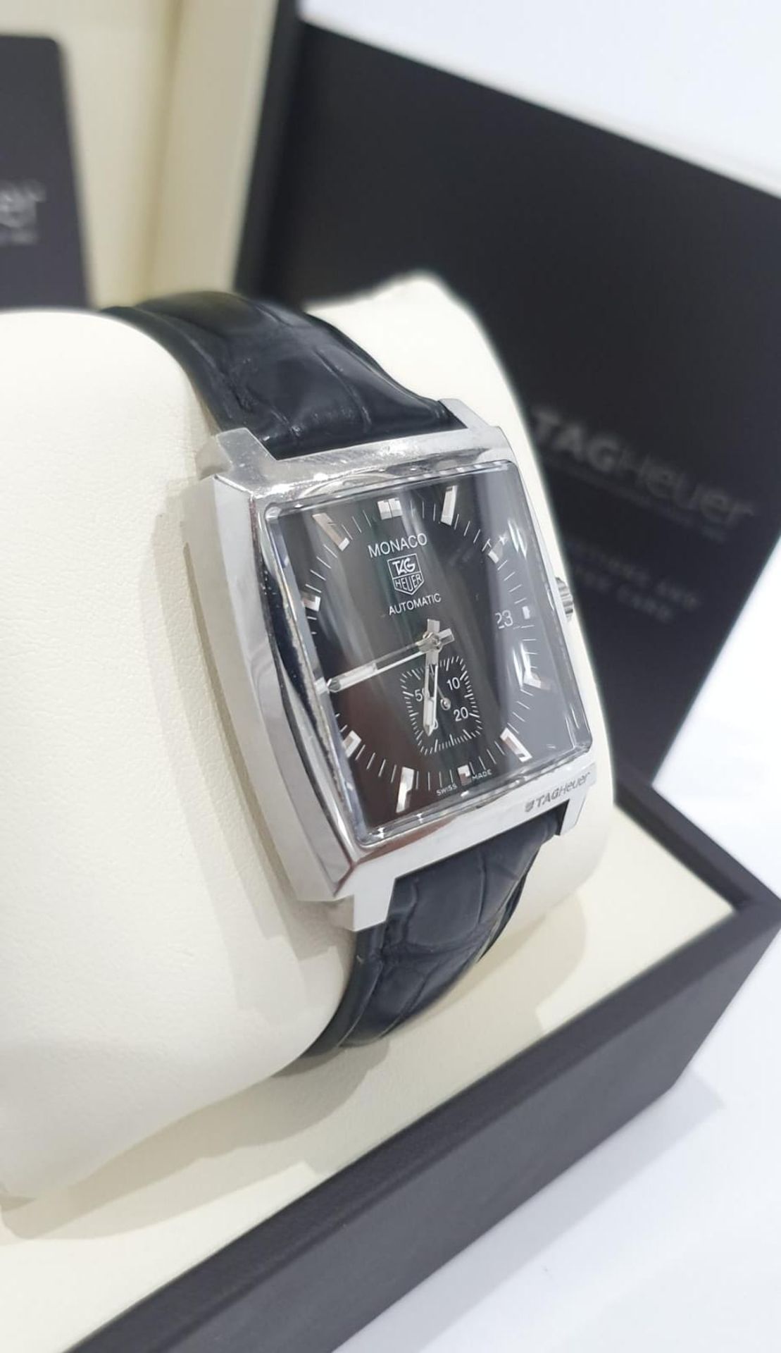 TAG HEUER MONACO CALIBRE 6 AUTOMATIC MENS BLACK WATCH WITH BOX & GUARANTEE CARD *NO VAT* - Image 5 of 14