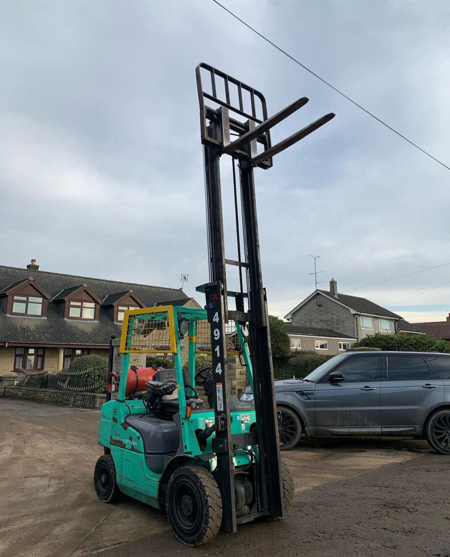 2015 Mitsubishi/Caterpillar FG25NT Grendia 2.5 Ton Forklift - Runs Drives And Lifts *PLUS VAT*