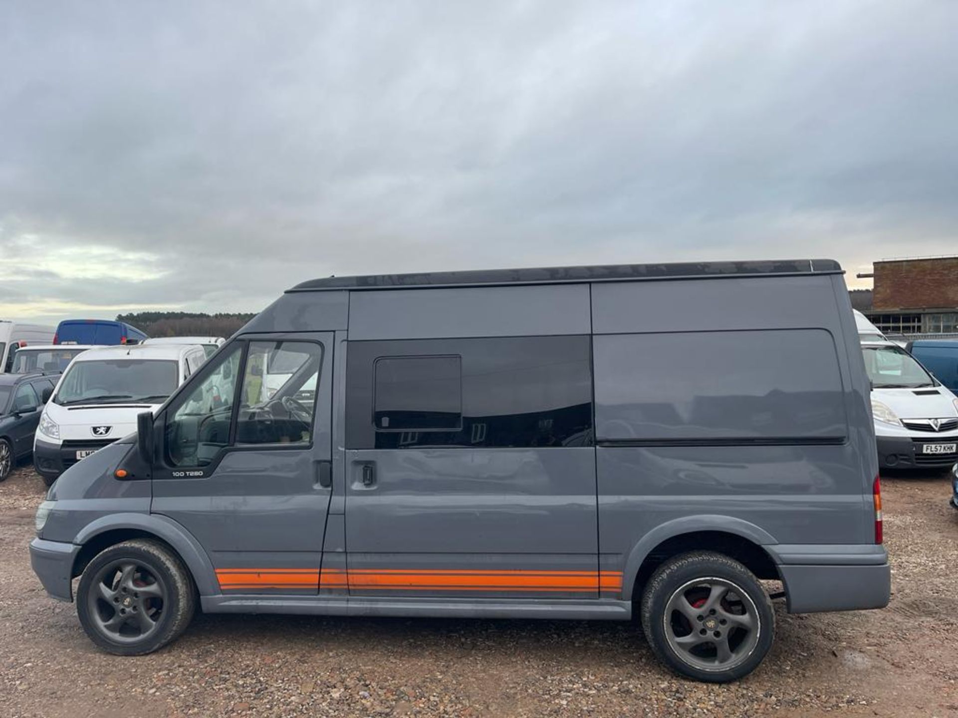 2005 FORD TRANSIT 280 MWB PANEL VAN - FULL GREY RESPRAY *NO VAT* - Image 4 of 15