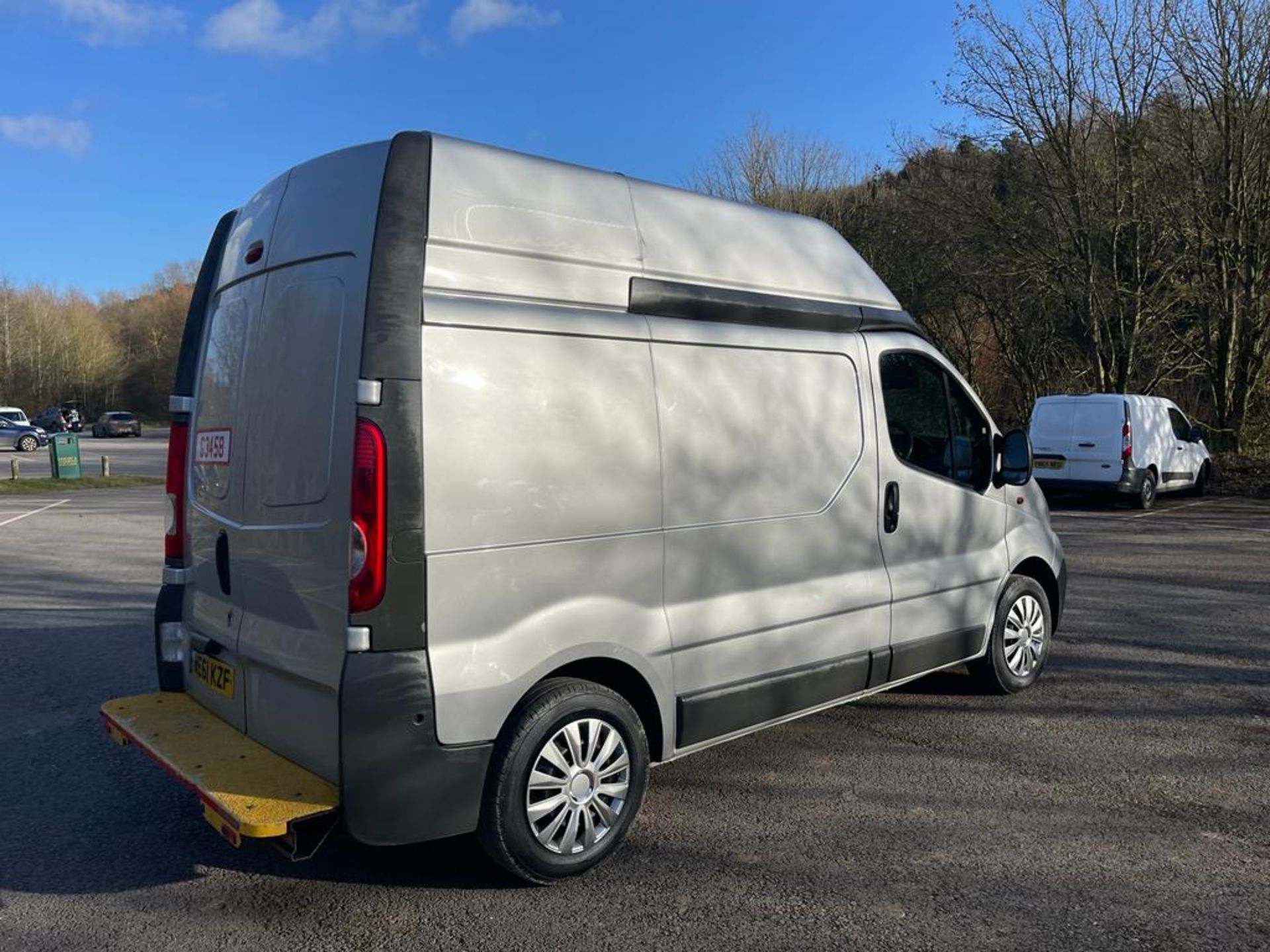 2011/61 VAUXHALL VIVARO 2900 CDTI 89 SWB SILVER PANEL VAN *NO VAT* - Image 4 of 15