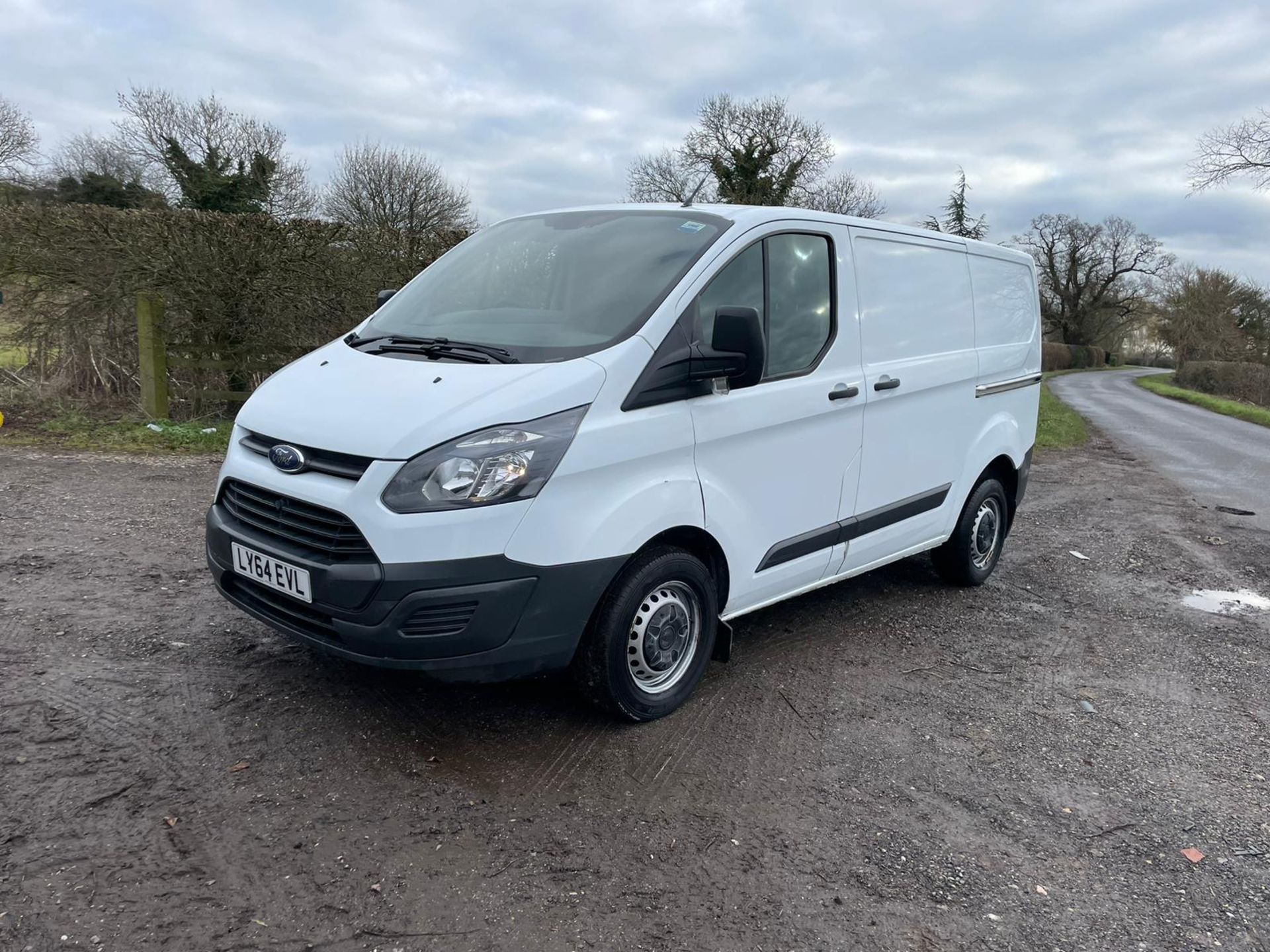 2015 FORD TRANSIT CUSTOM 270 ECO-TECH WHITE PANEL VAN *PLUS VAT*