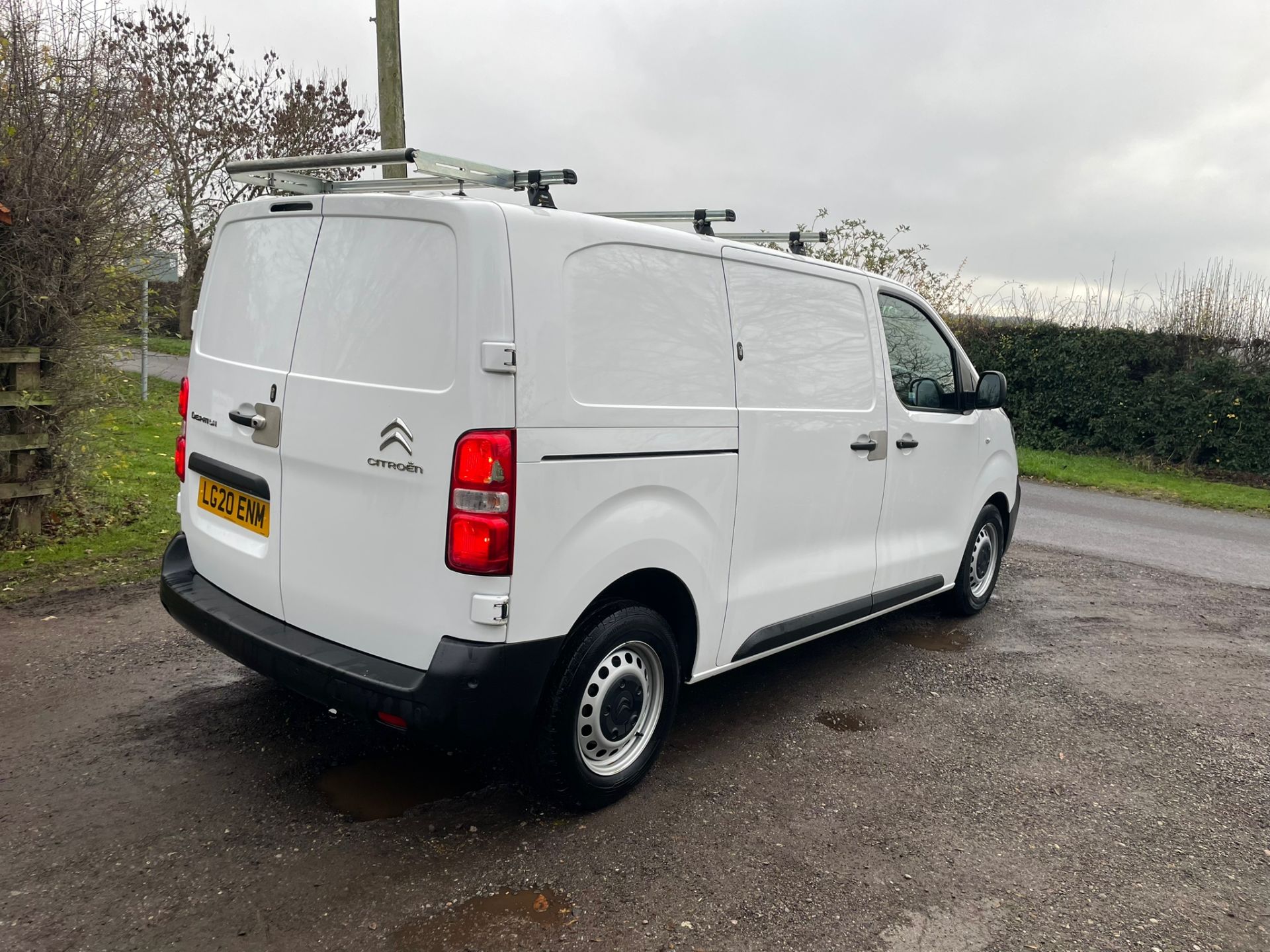 2020 CITROEN DISPATCH 1400 EN-PRISE BHDI SS WHITE PANEL VAN *PLUS VAT* - Image 4 of 15