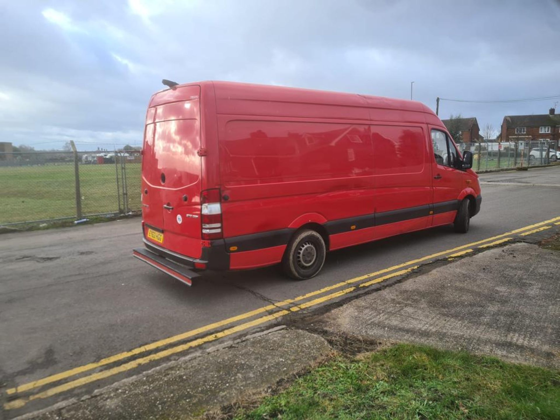 2013 MERCEDES-BENZ SPRINTER 310 CDI RED PANEL VAN *NO VAT* - Image 5 of 12