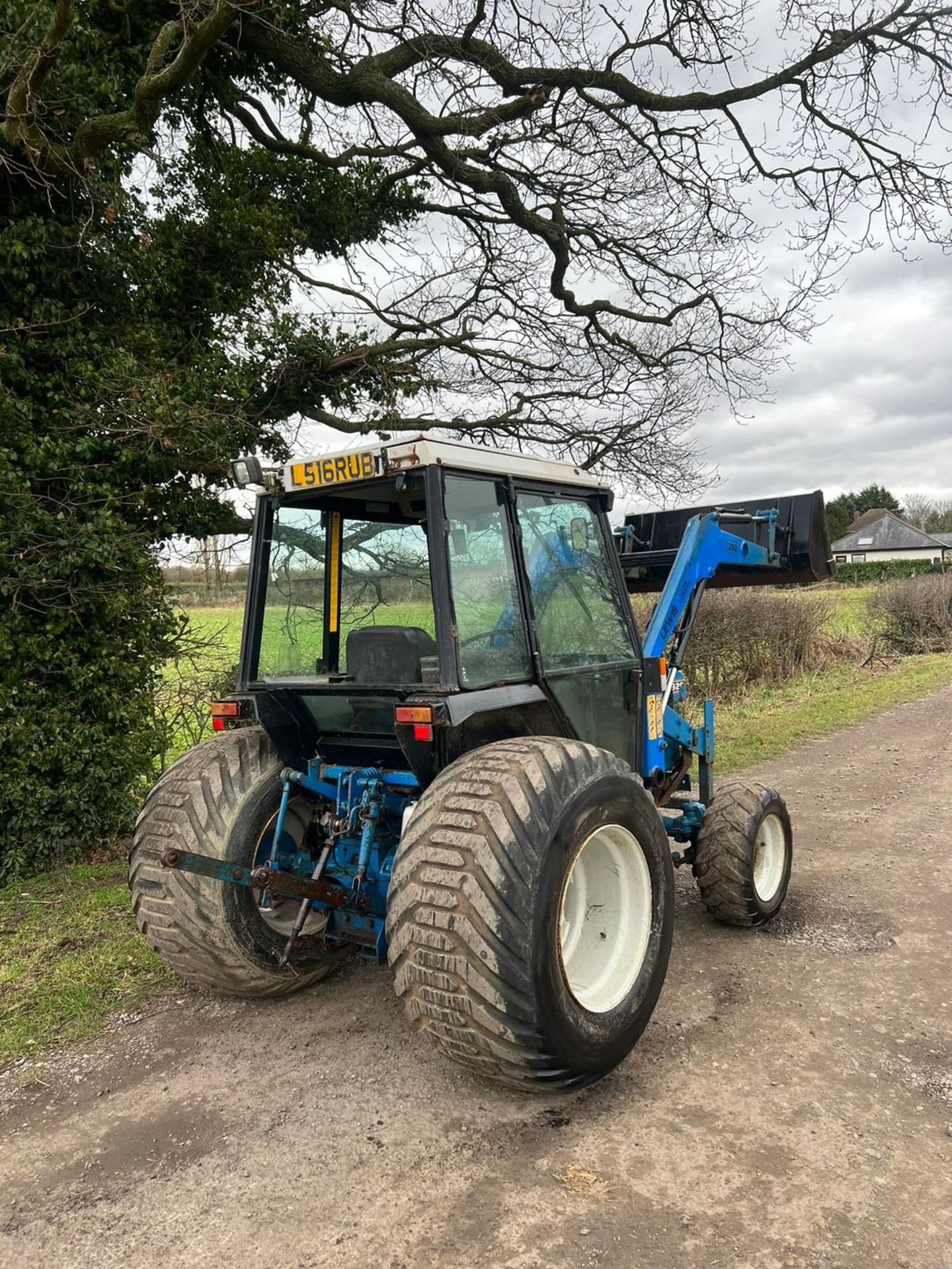 FORD 1920 LOADER TRACTOR 4x4 *PLUS VAT* - Image 5 of 9