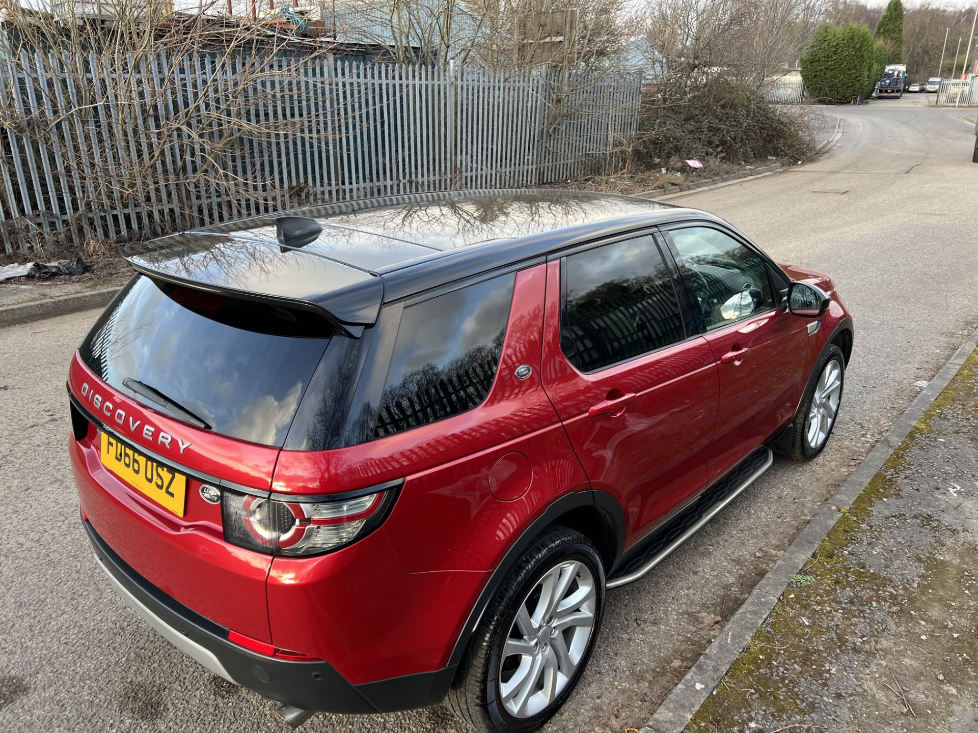 2016/66 LAND ROVER DISCOVERY SPORT HSE TD4 AUTO RED SUV ESTATE 7 SEATS *PLUS VAT* - Image 3 of 23