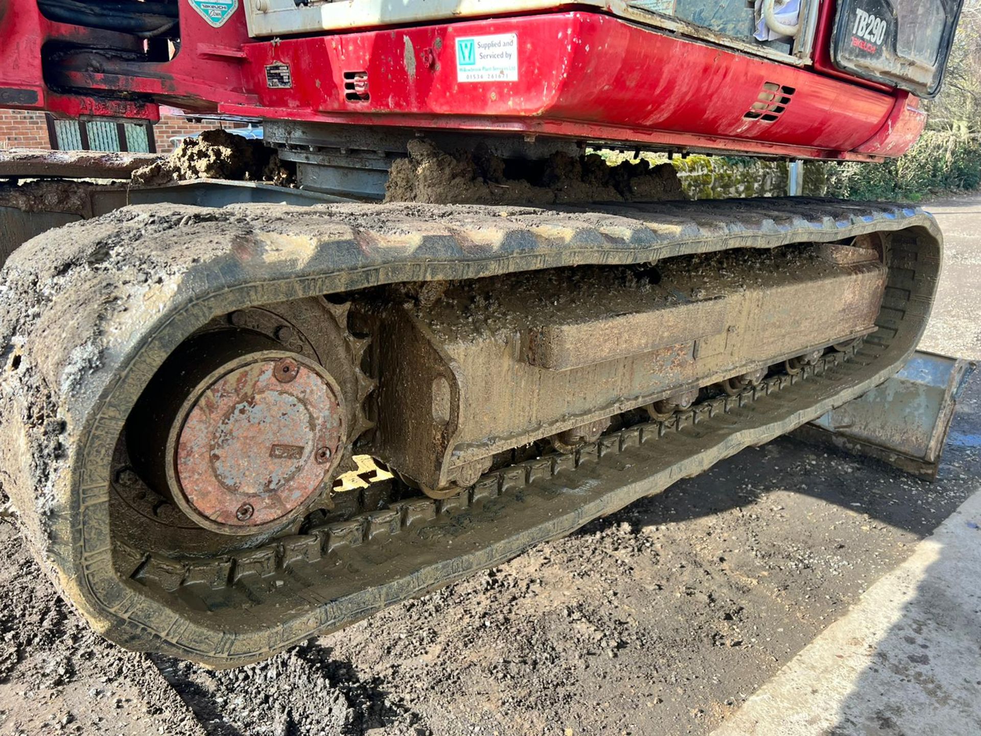 2015 TAKEUCHI TB290 8.5 TON EXCAVATOR, RUNS DRIVES AND DIGS, SHOWING A LOW 6010 HOURS *PLUS VAT* - Image 21 of 23