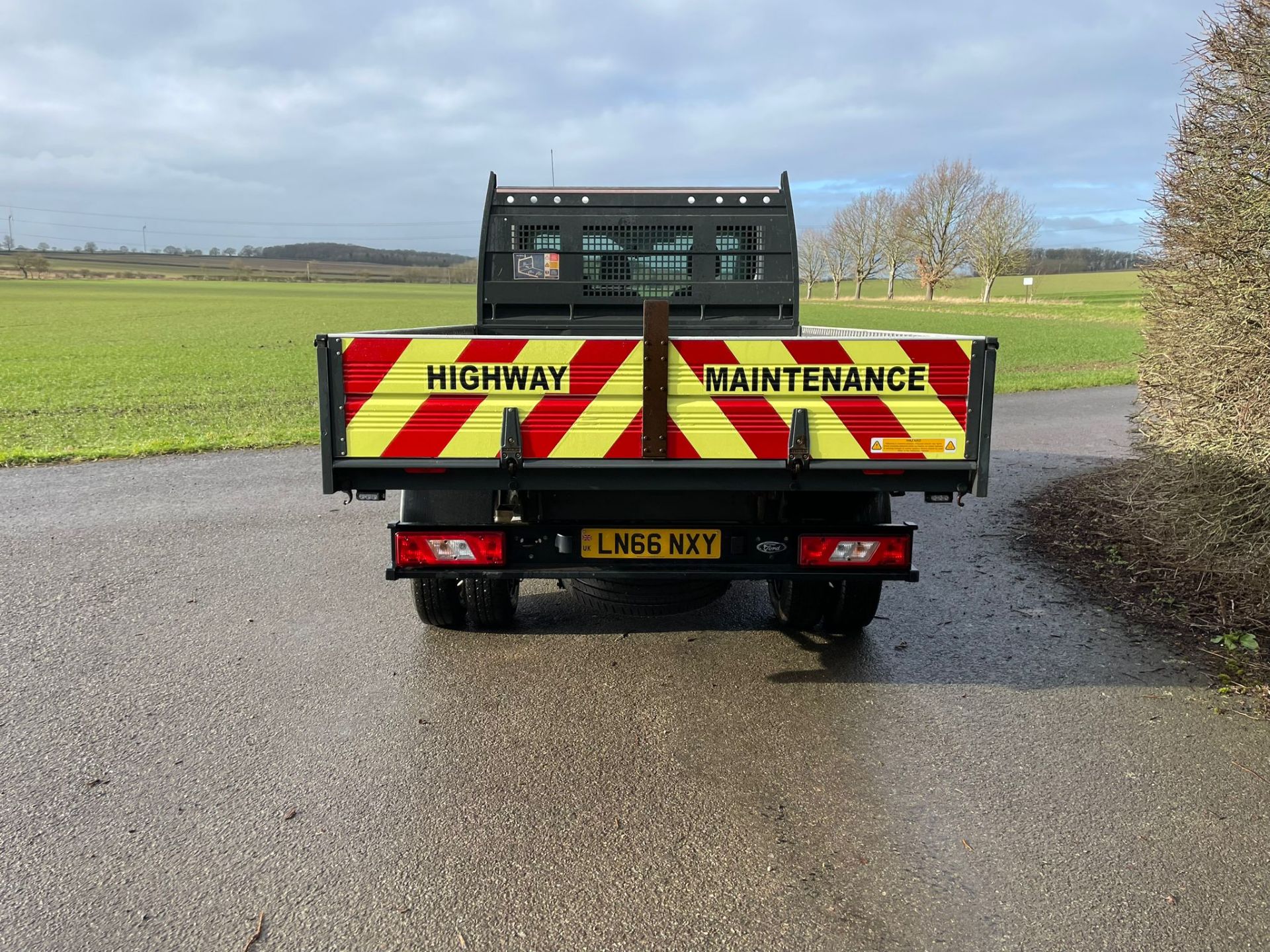 2016/66 TRANSIT TIPPER T350 - REALLY CLEAN 81,092 MILES - Image 7 of 12