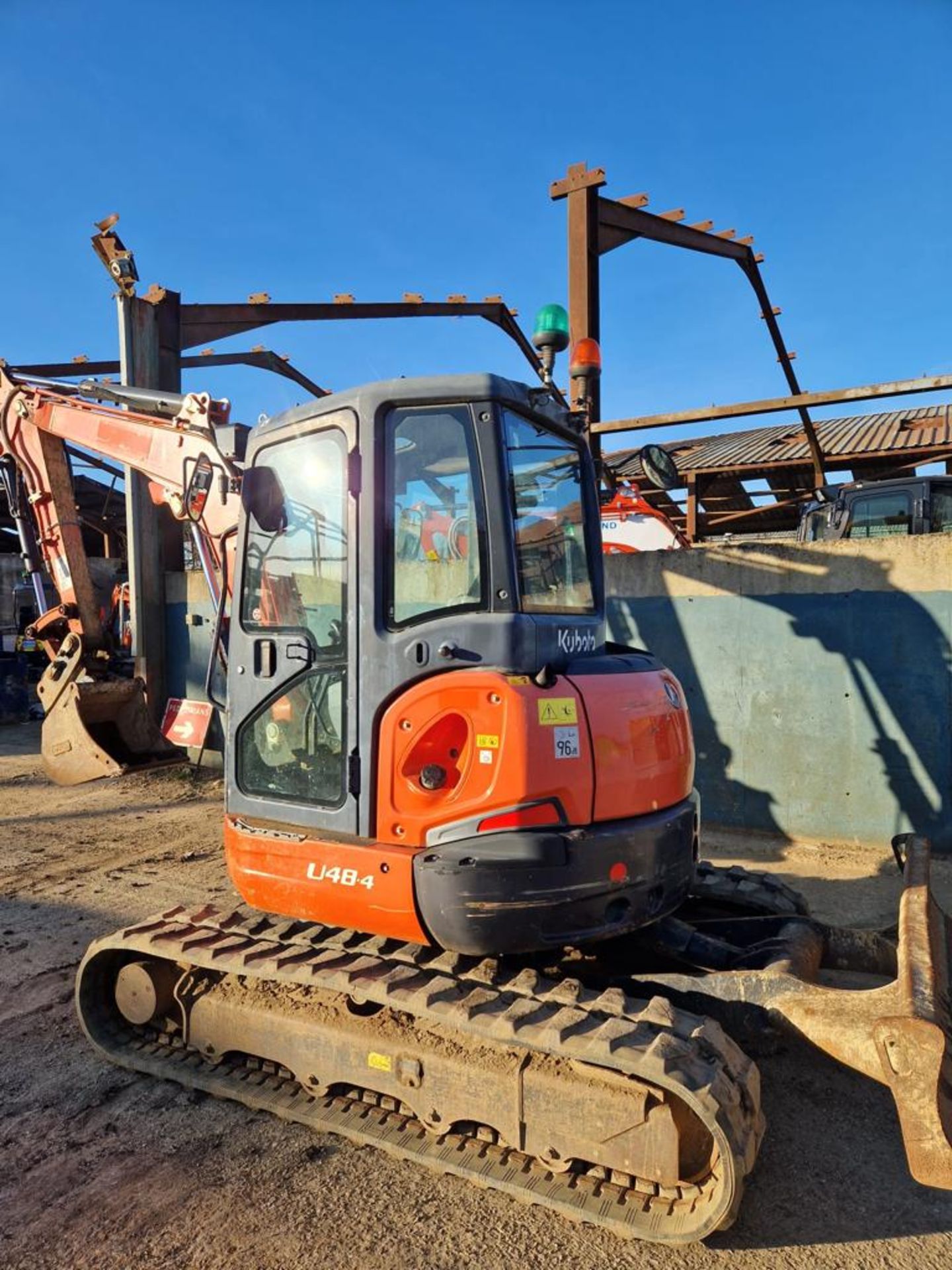 Kubota U48-4 2015 only done 3620 hours from new *PLUS VAT* - Image 3 of 5