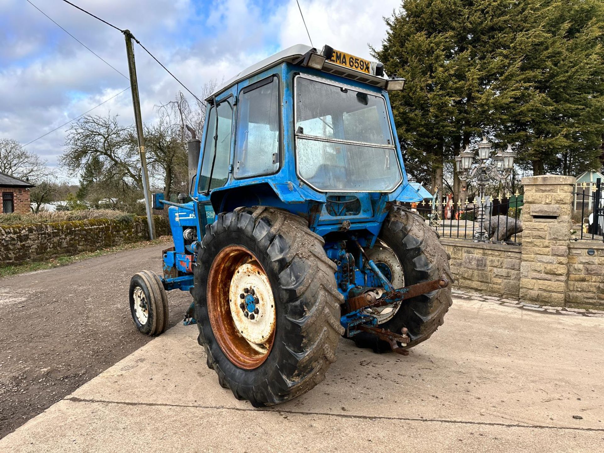 Ford 6600 Vintage Tractor *PLUS VAT* - Image 7 of 18