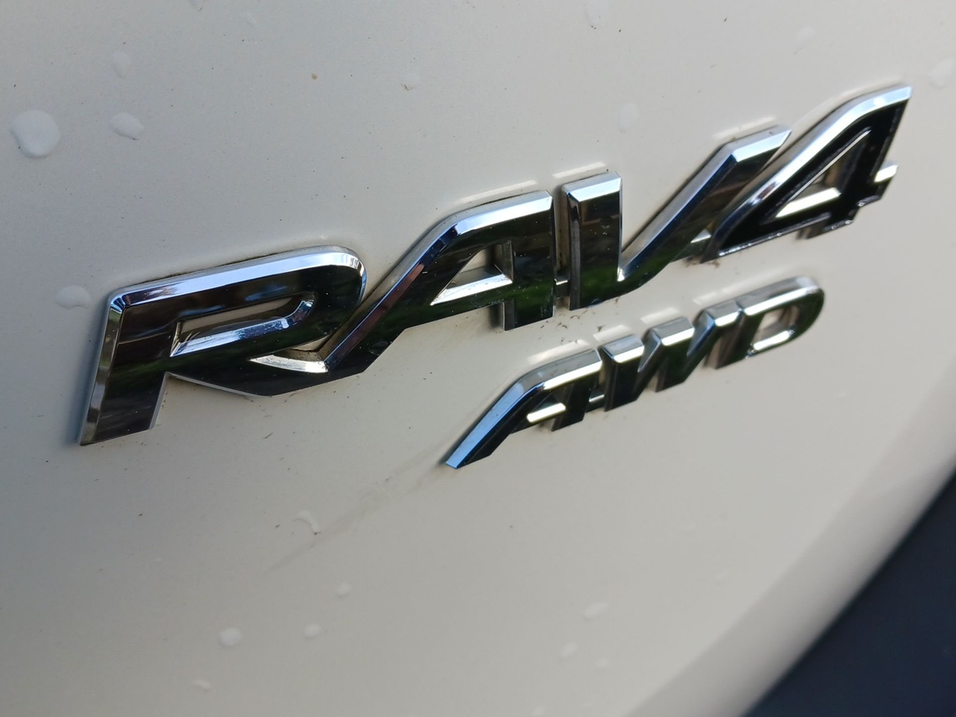2014 TOYOTA RAV4 INVINCIBLE D-4D AUTO SUV ESTATE, RARE MODEL *NO VAT* - Image 10 of 13