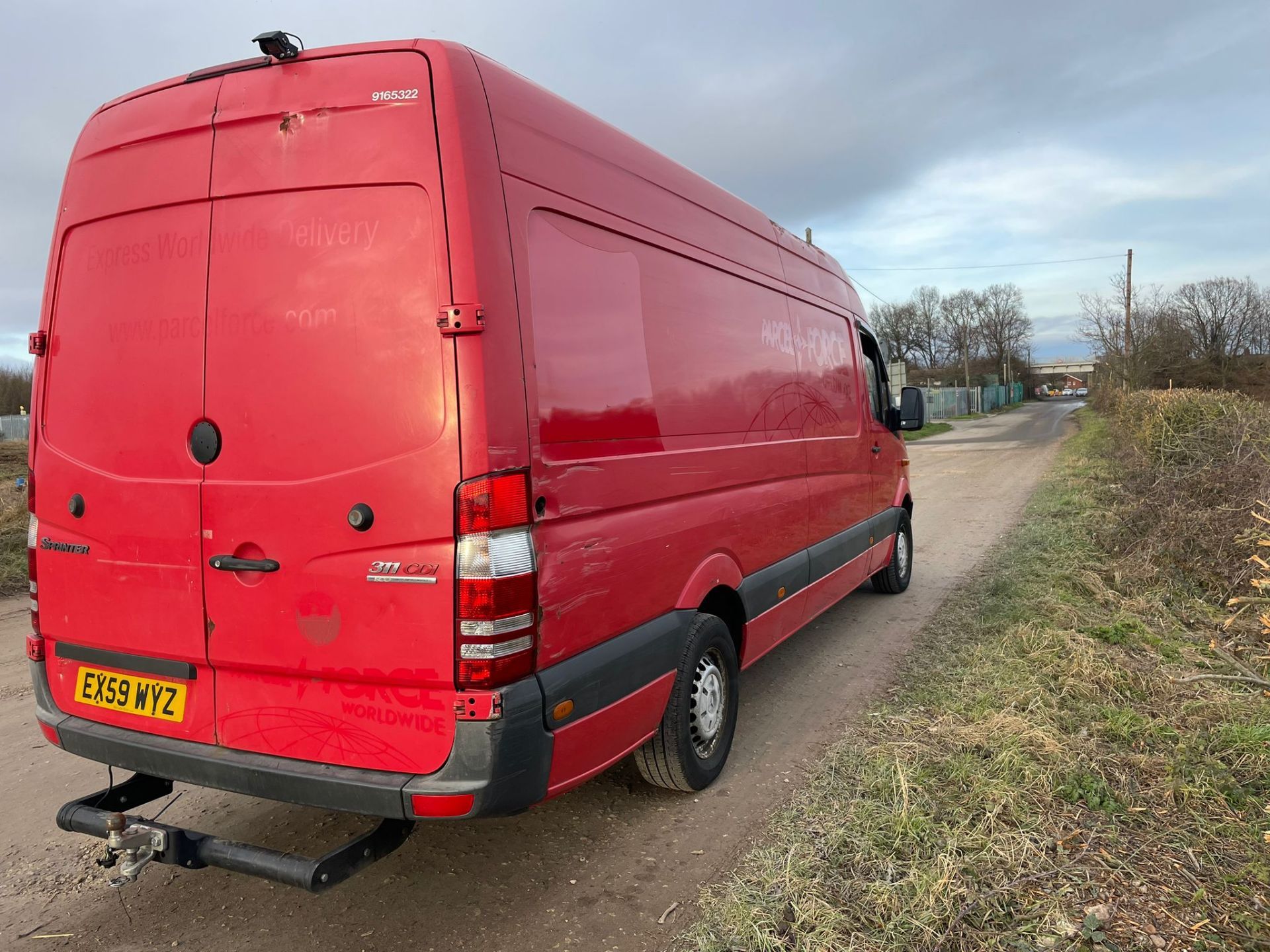 2009 MERCEDES SPRINTER 311 CDI LWB RED PANEL VAN *NO VAT* - Image 6 of 17