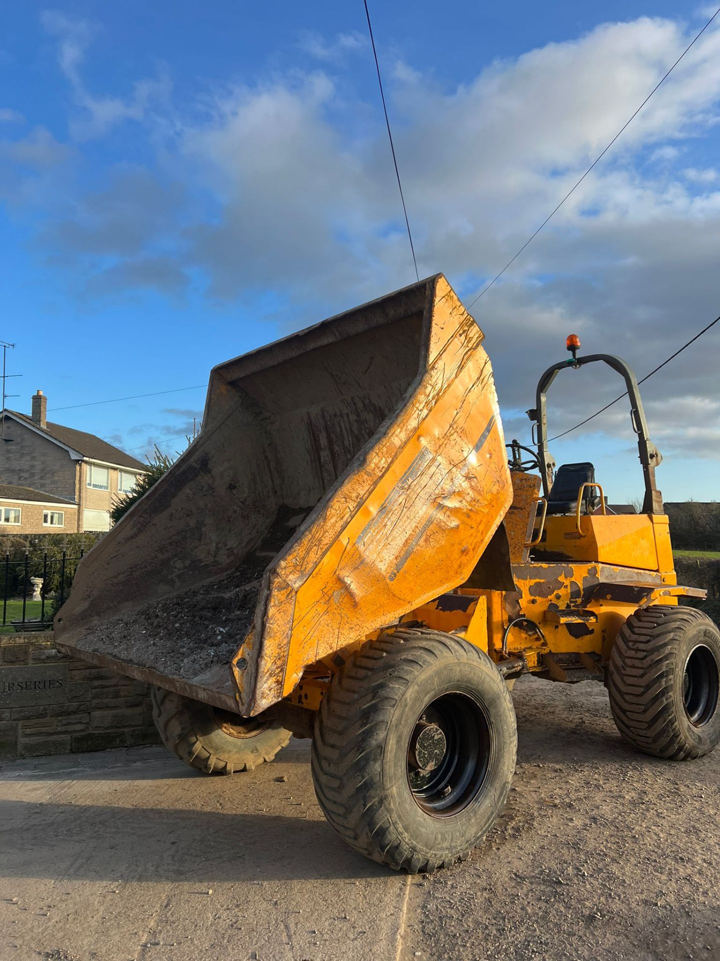 Thwaites 9 Ton 4WD Dumper *PLUS VAT* - Image 5 of 6