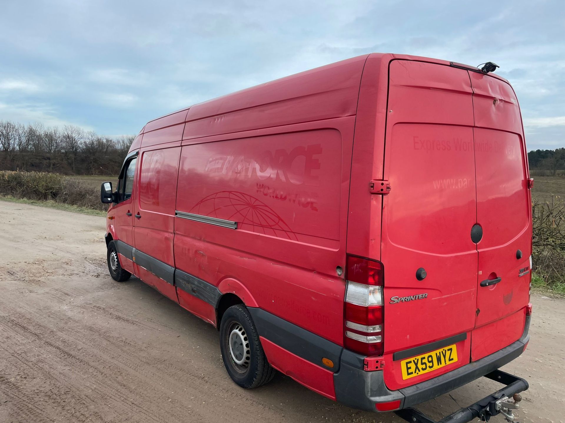 2009 MERCEDES SPRINTER 311 CDI LWB RED PANEL VAN *NO VAT* - Image 2 of 17