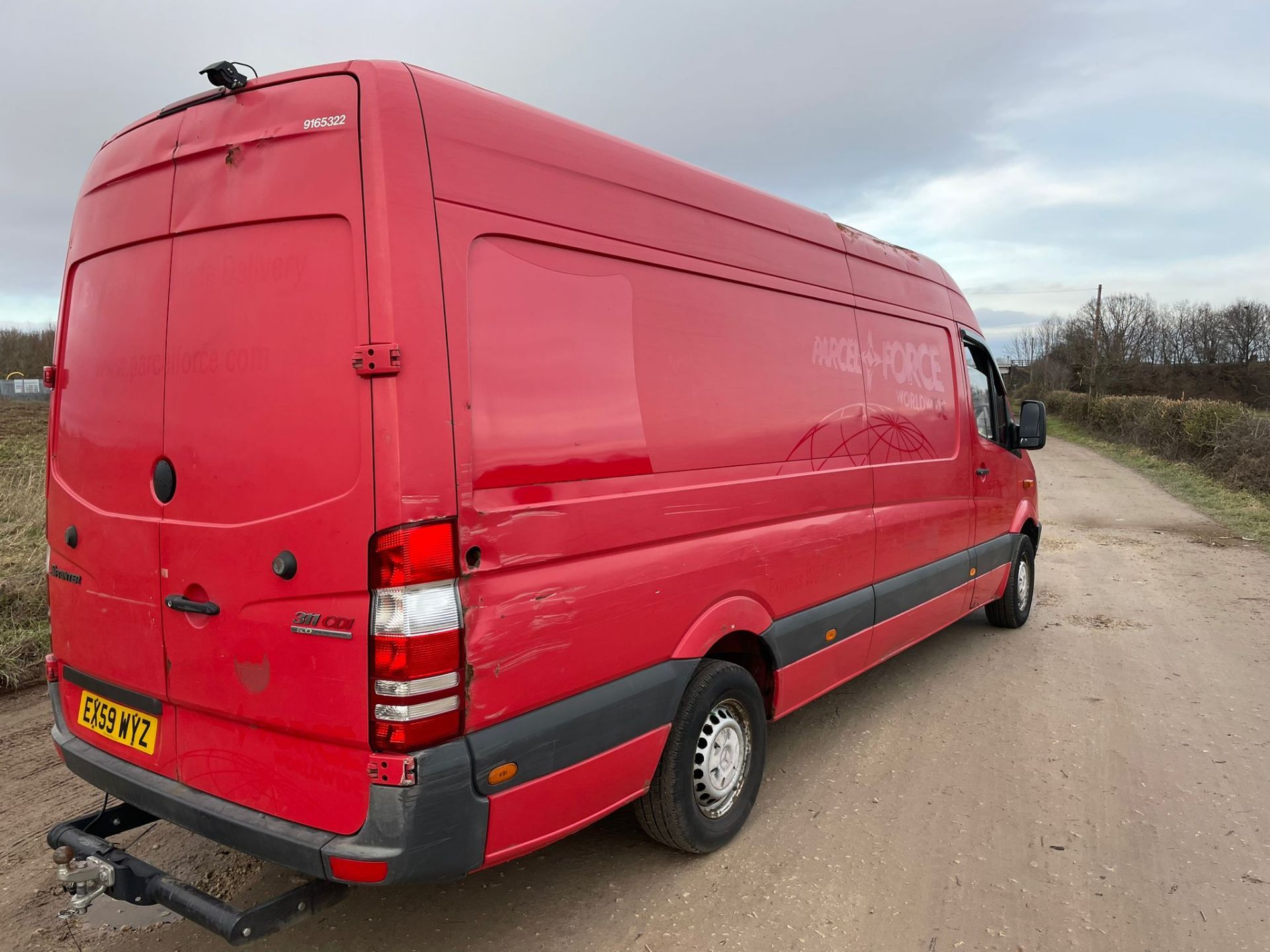 2009 MERCEDES SPRINTER 311 CDI LWB RED PANEL VAN *NO VAT* - Image 5 of 17