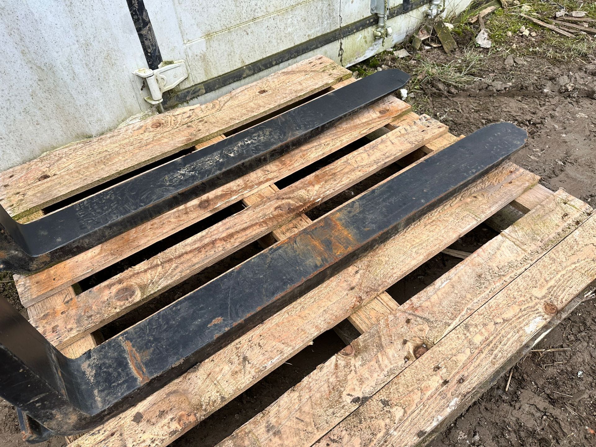 Set Of New Pallet Forks *PLUS VAT* - Image 7 of 8