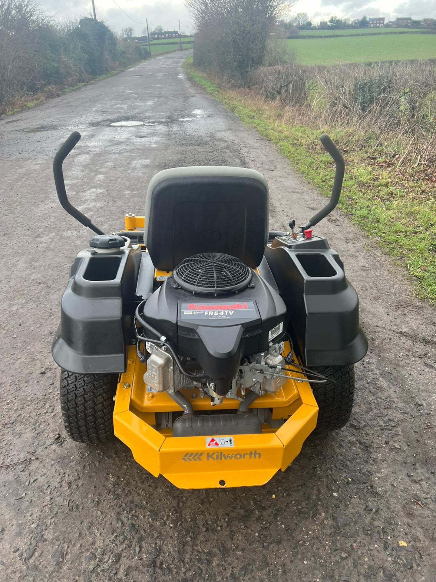 HUSTLER RAPTOR ZERO TURN MOWER - Image 4 of 9