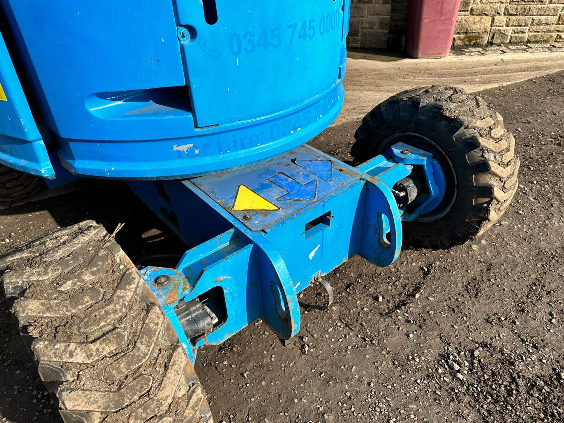 2007 Genie Z34/22 4WD Diesel Rough Terrain Boom Lift *PLUS VAT* - Image 10 of 20