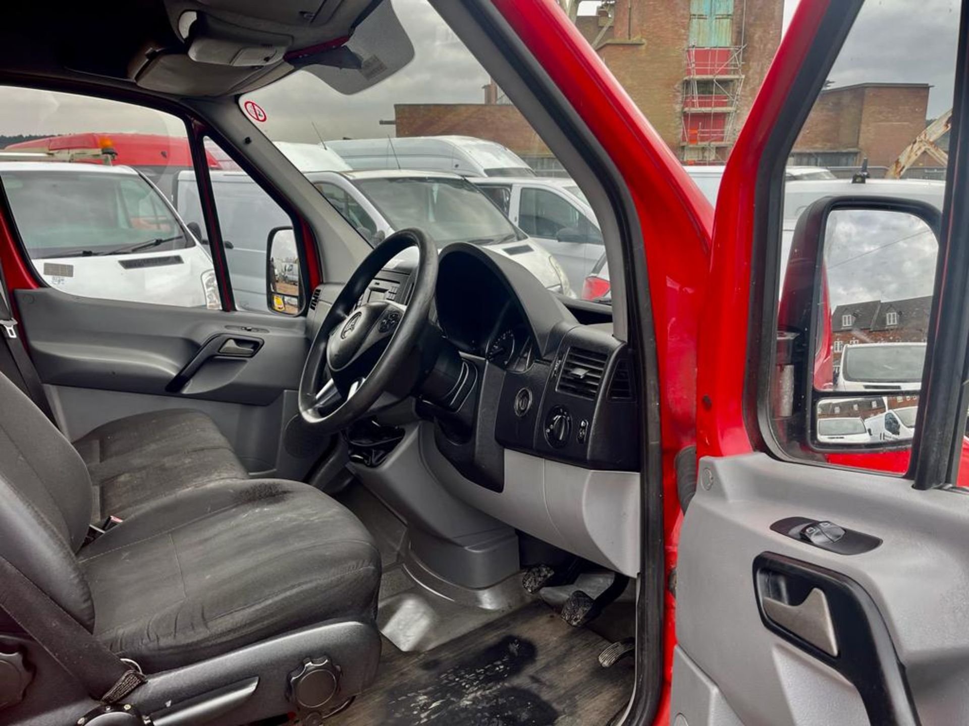 2013 MERCEDES-BENZ SPRINTER 310 CDI RED PANEL VAN *NO VAT* - Image 9 of 12