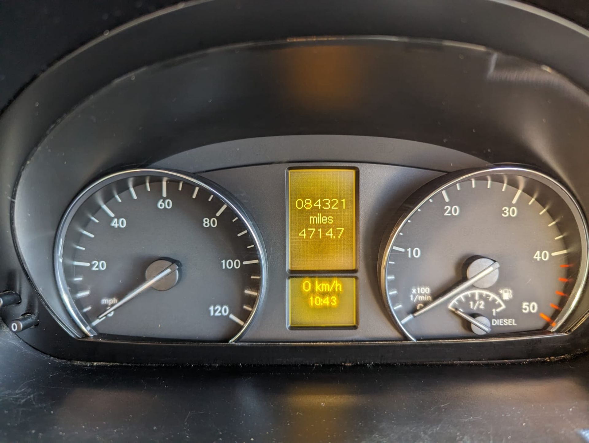 *Very Rare* Low mileage - 2012 Mercedes Sprinter 319 V6 3.0L *PLUS VAT* - Image 15 of 22