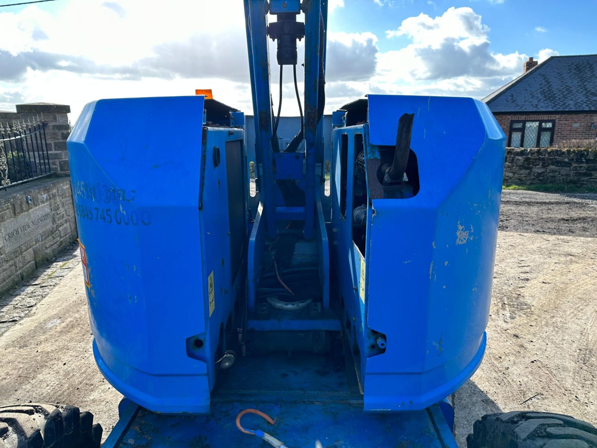 2007 Genie Z34/22 4WD Diesel Rough Terrain Boom Lift *PLUS VAT* - Image 13 of 20