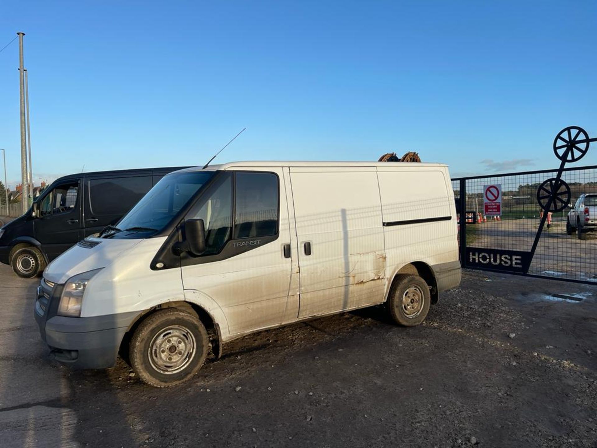 2014 FORD TRANSIT 100 T280 FWD WHITE PANEL VAN *NO VAT*