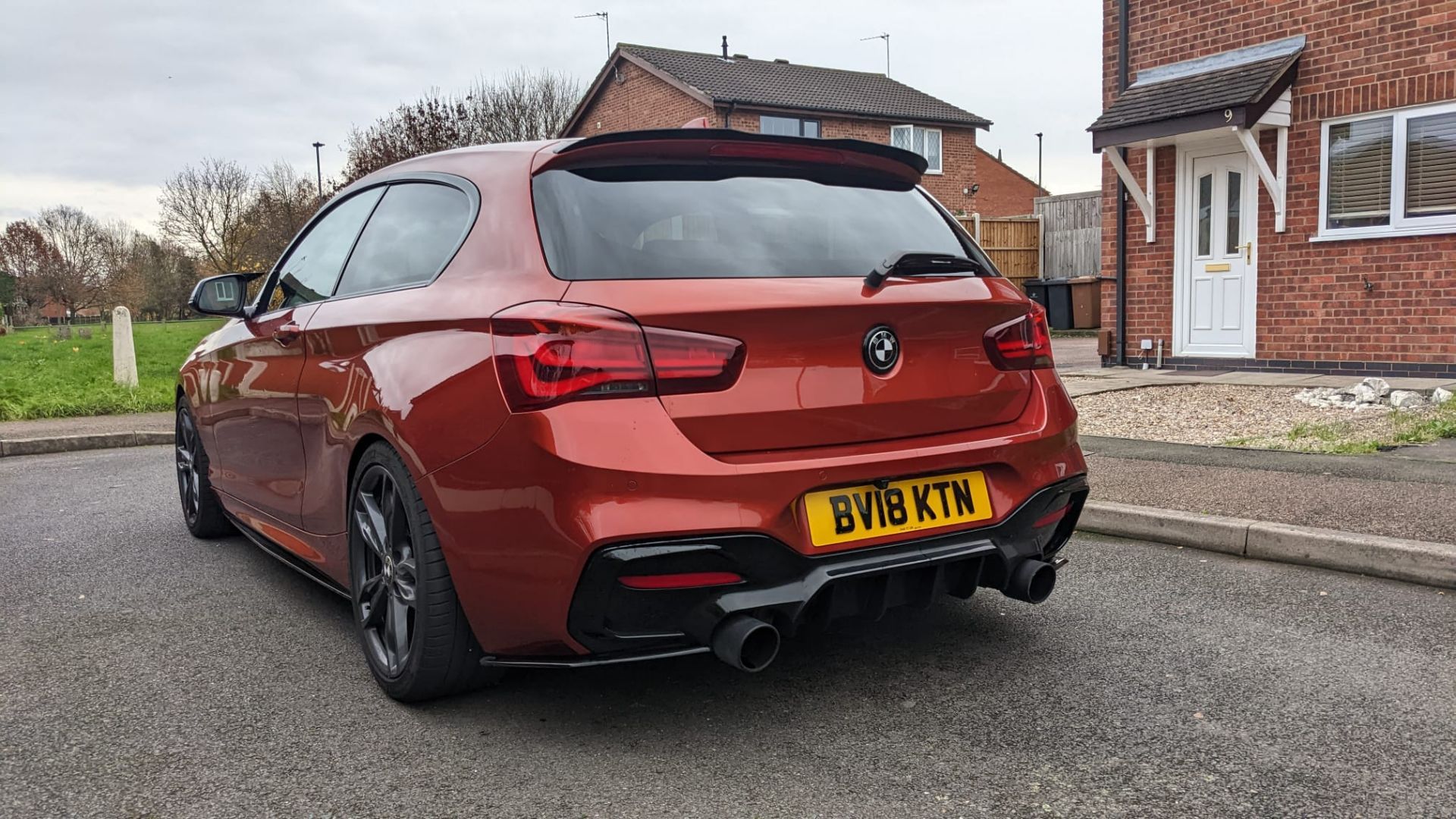 2018/18 REG BMW M140I SHADOW EDITION 3.0 PETROL AUTOMATIC *NO VAT* - Image 6 of 17