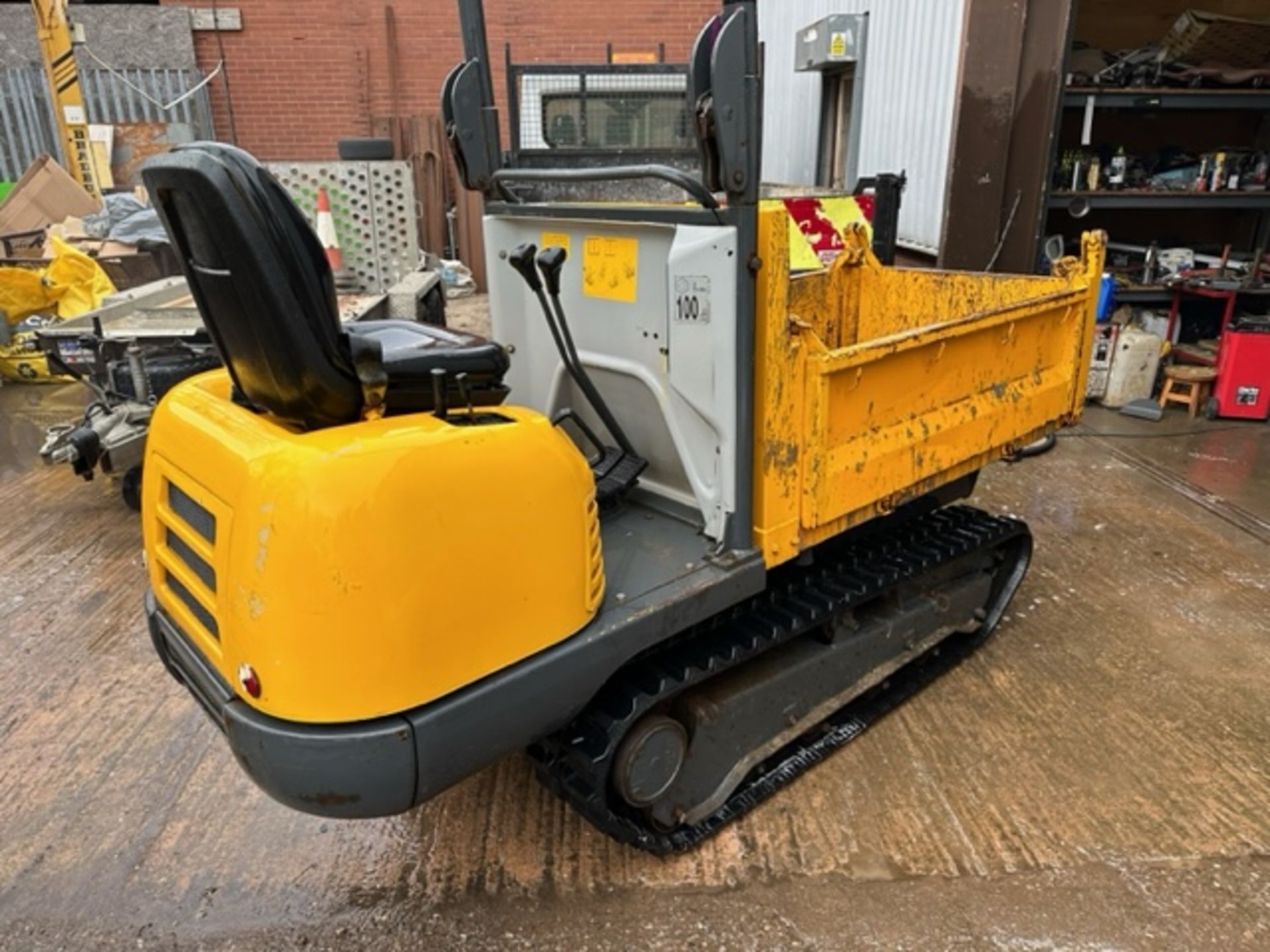 Yanmar C12-R 1.2 Tonne Straight Tip Dumper *PLUS VAT* - Image 4 of 8