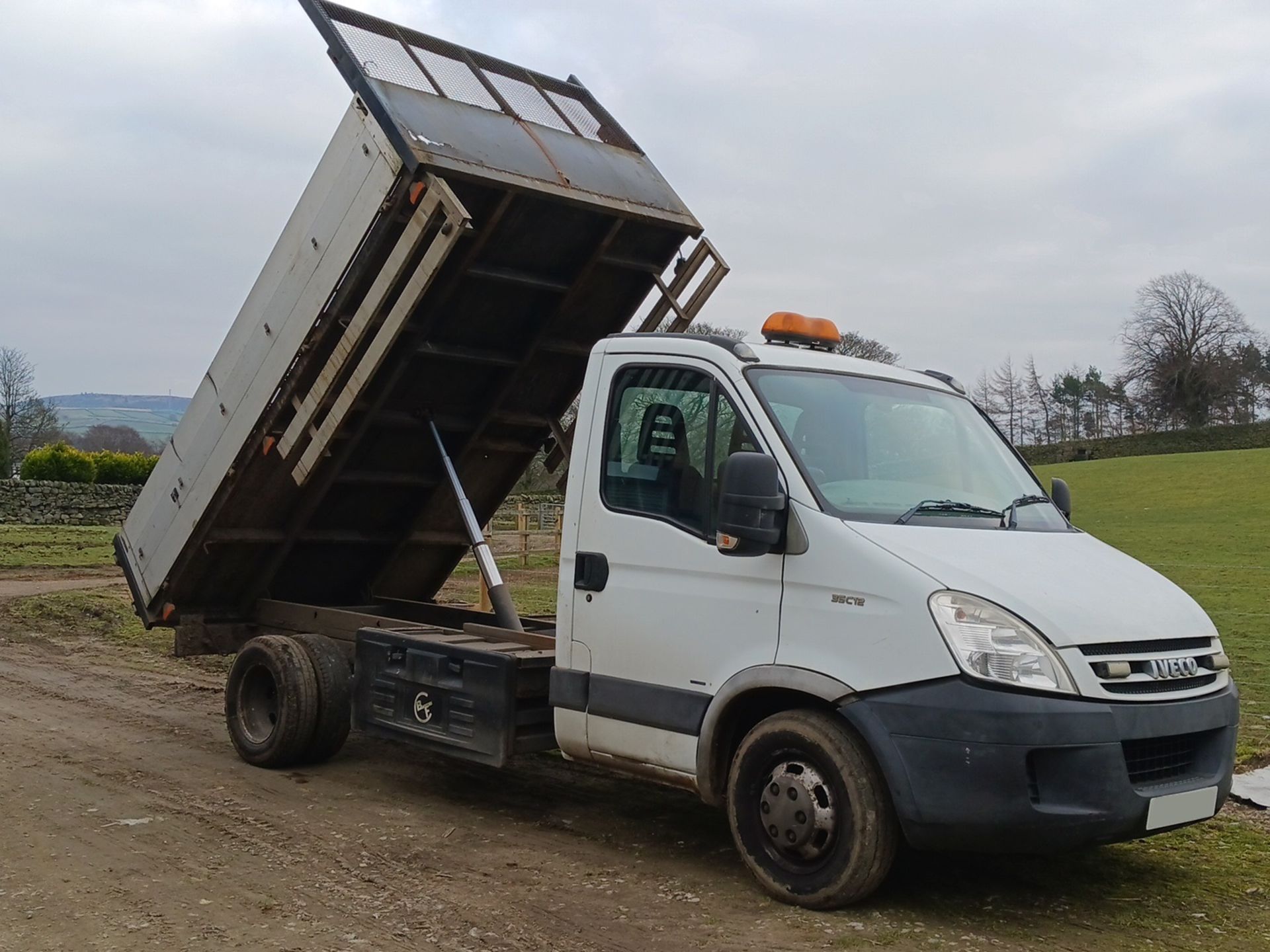 2009 IVECO DAILY 35S14 LWB WHITE CHASSIS CAB *NO VAT* - Image 2 of 10