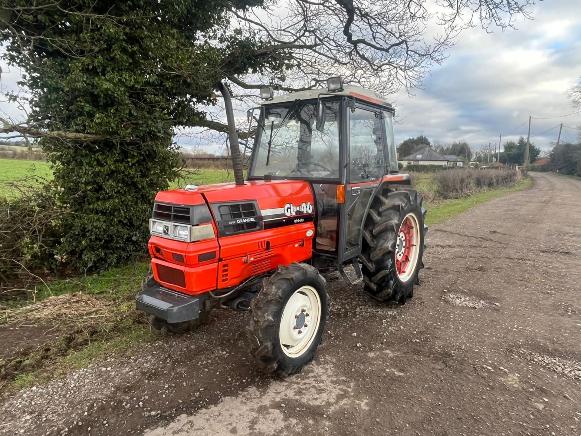 KUBOTA GL-46 TRACTOR FULL GLASS CAB 46HP *PLUS VAT*