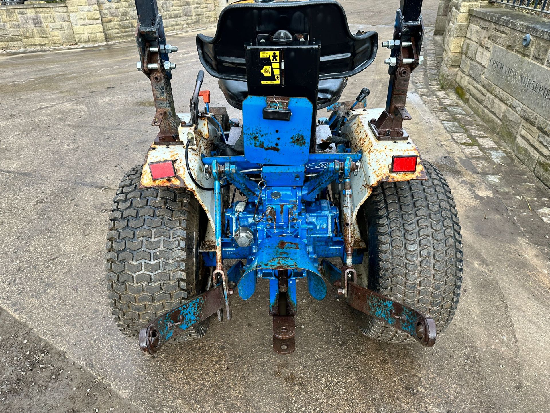 Ford 1220 17HP 4WD HST Compact Tractor *PLUS VAT* - Image 9 of 14